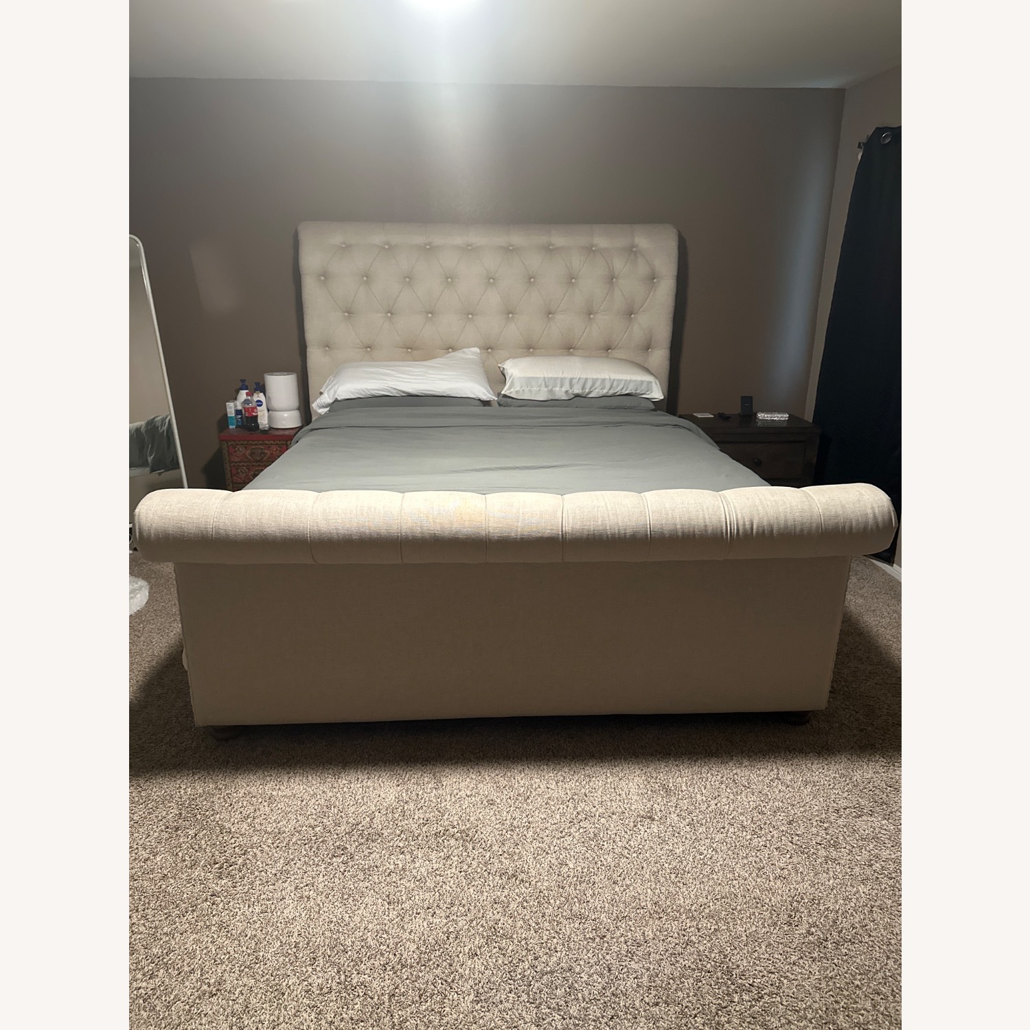 King Tufted Bed  - image-1