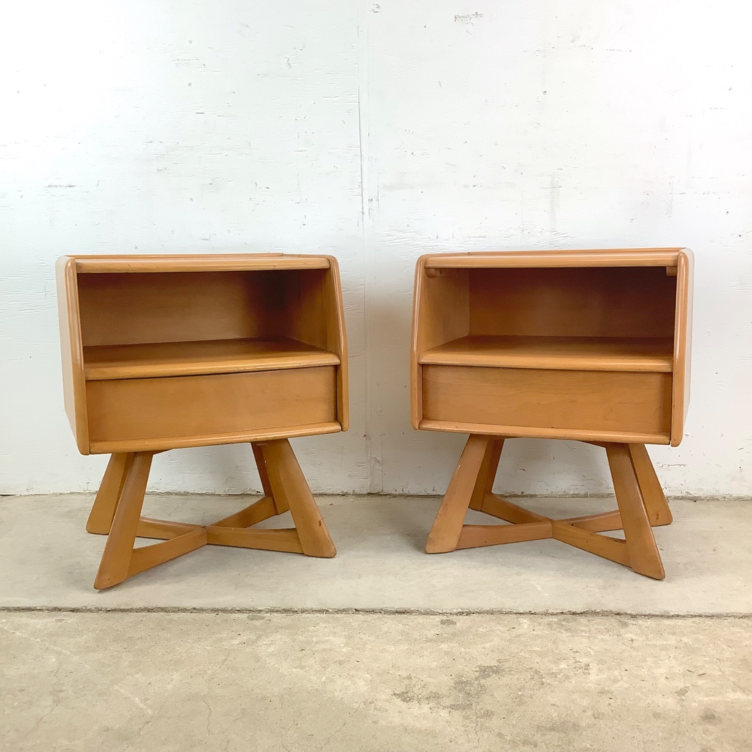 Mid-Century Nightstands by Heywood-Wakefield - image-2