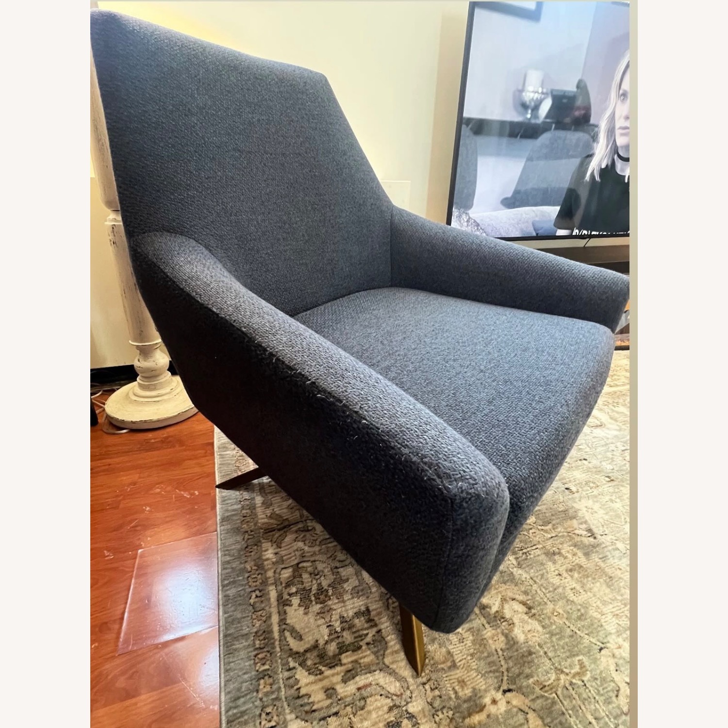 Article Spin 30.5" Swivel Chair - image-2