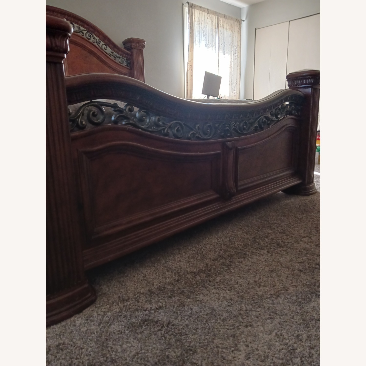 Wynwood Cordoba King Bed - image-6