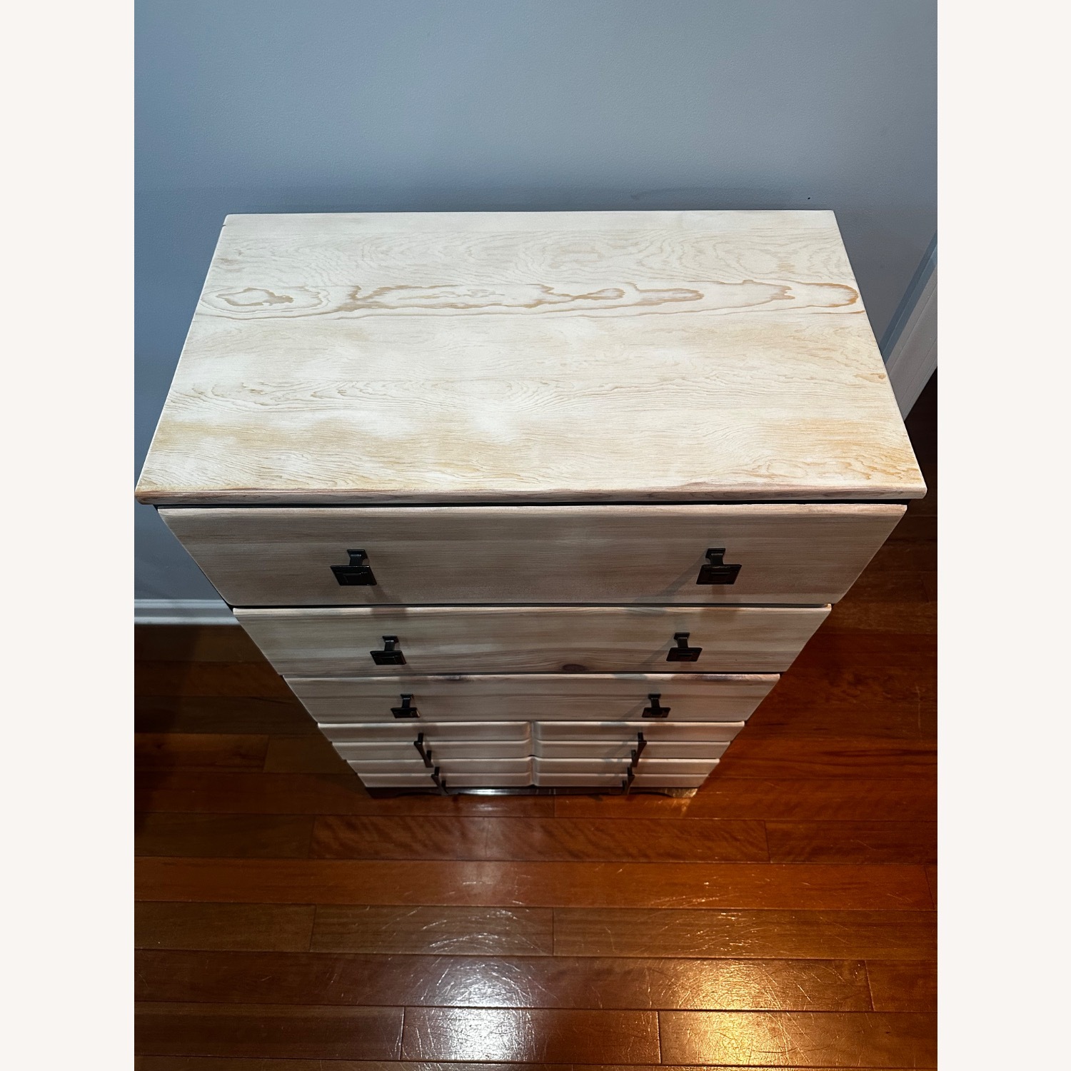 Modern Two-Tone Black & Natural Wood Finish - image-4