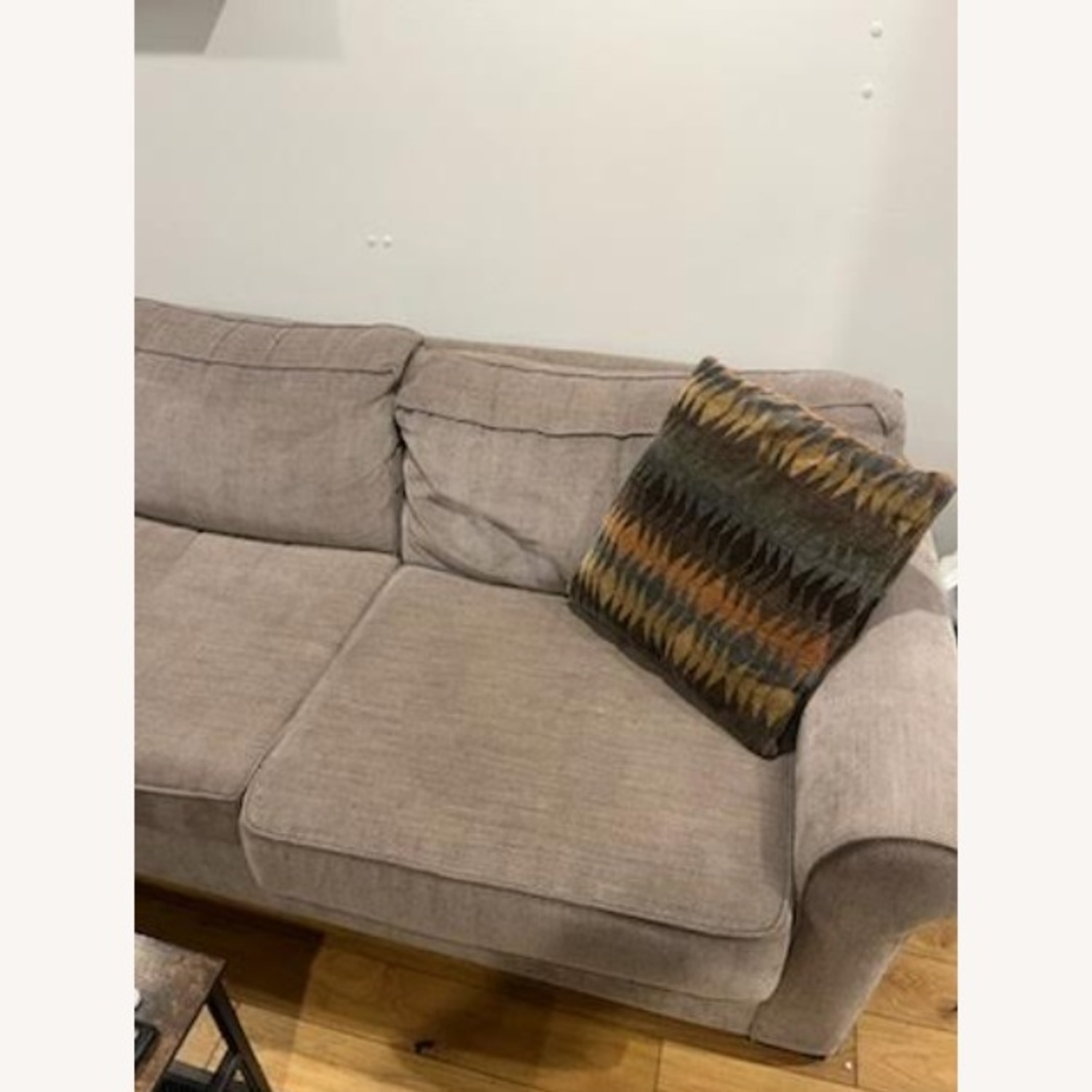 Raymour & Flanigan 3 Seater Sofa - image-2