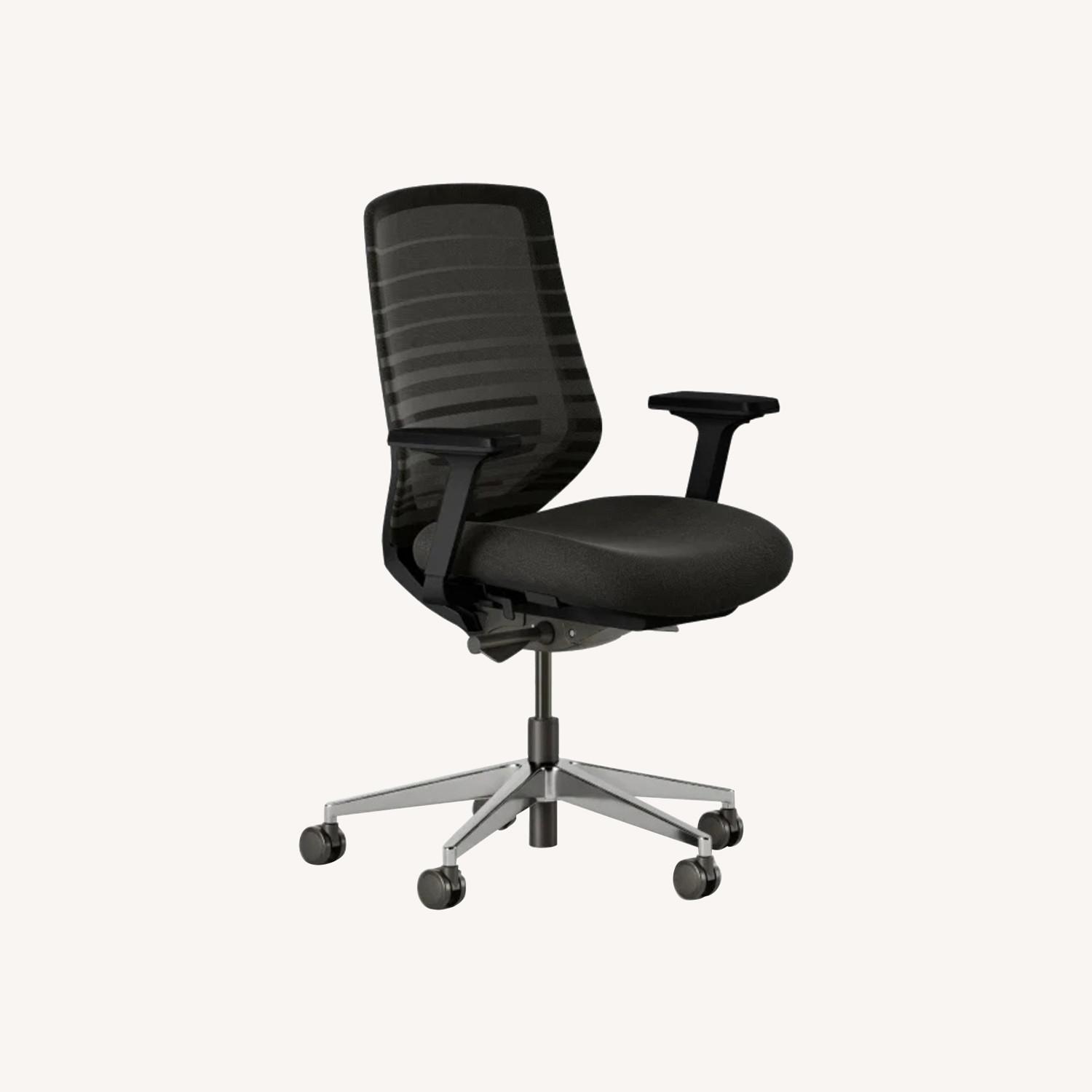 Ergonomic Branch Chair - Black - image-0