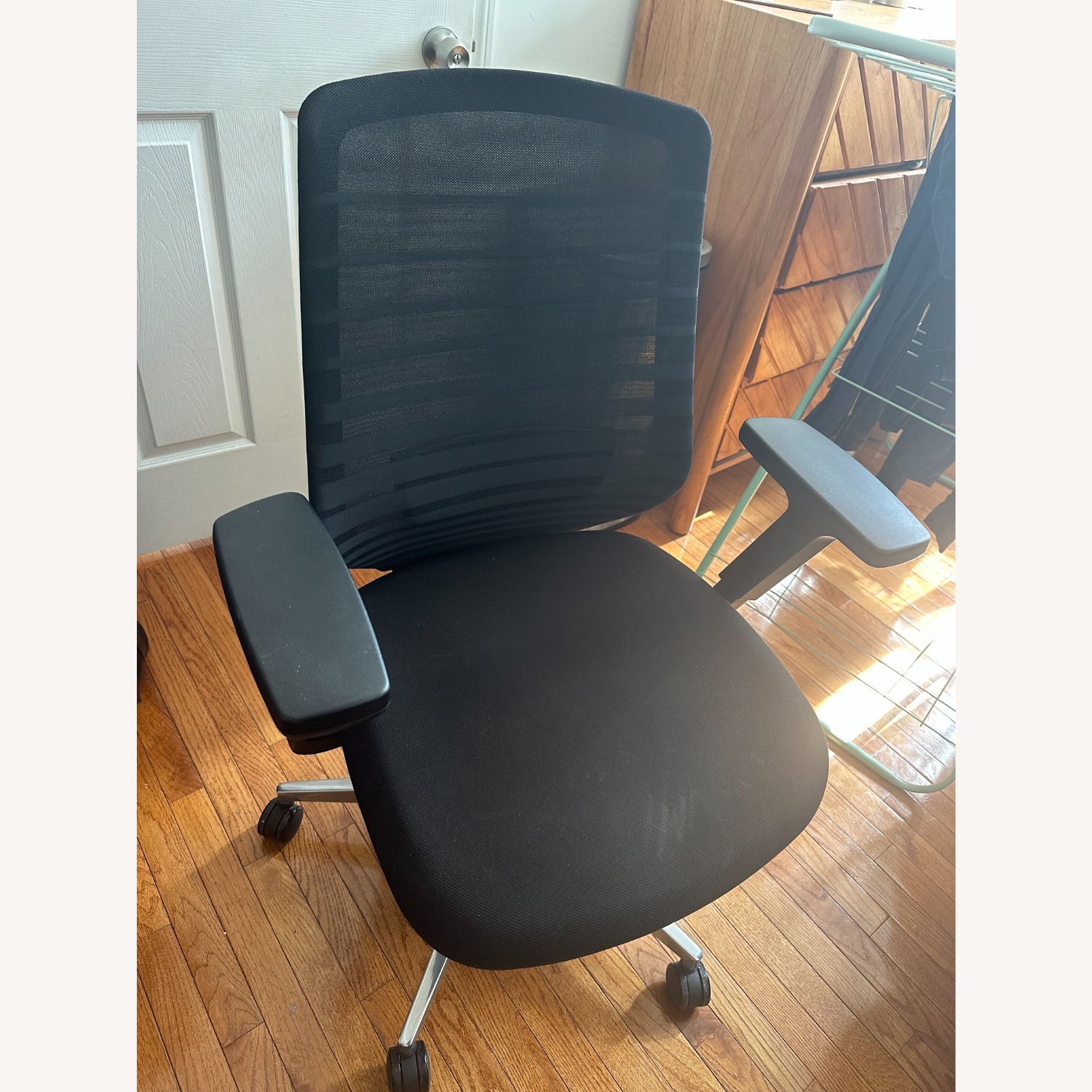 Ergonomic Branch Chair - Black - image-1