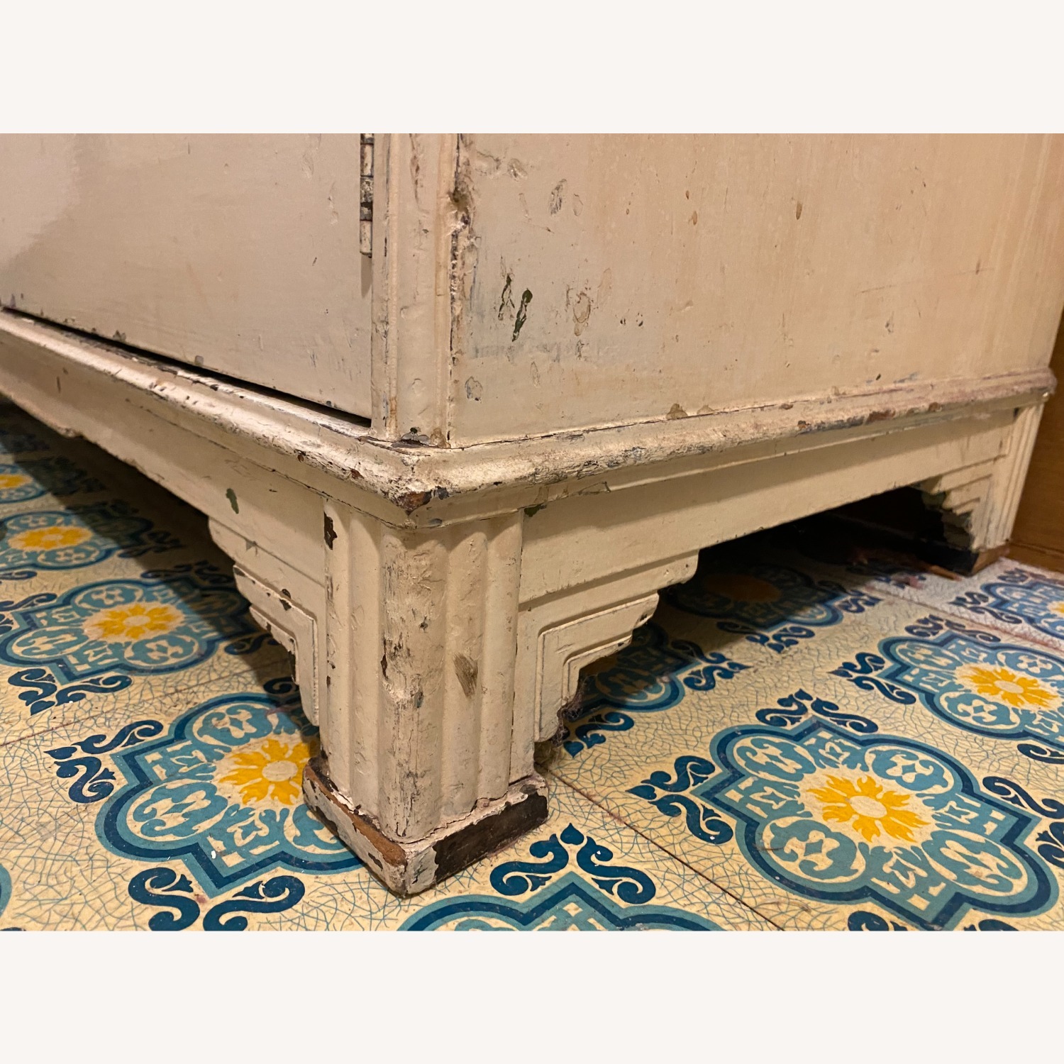 50” Tall Farmhouse 5 Level Wood Dresser - image-13