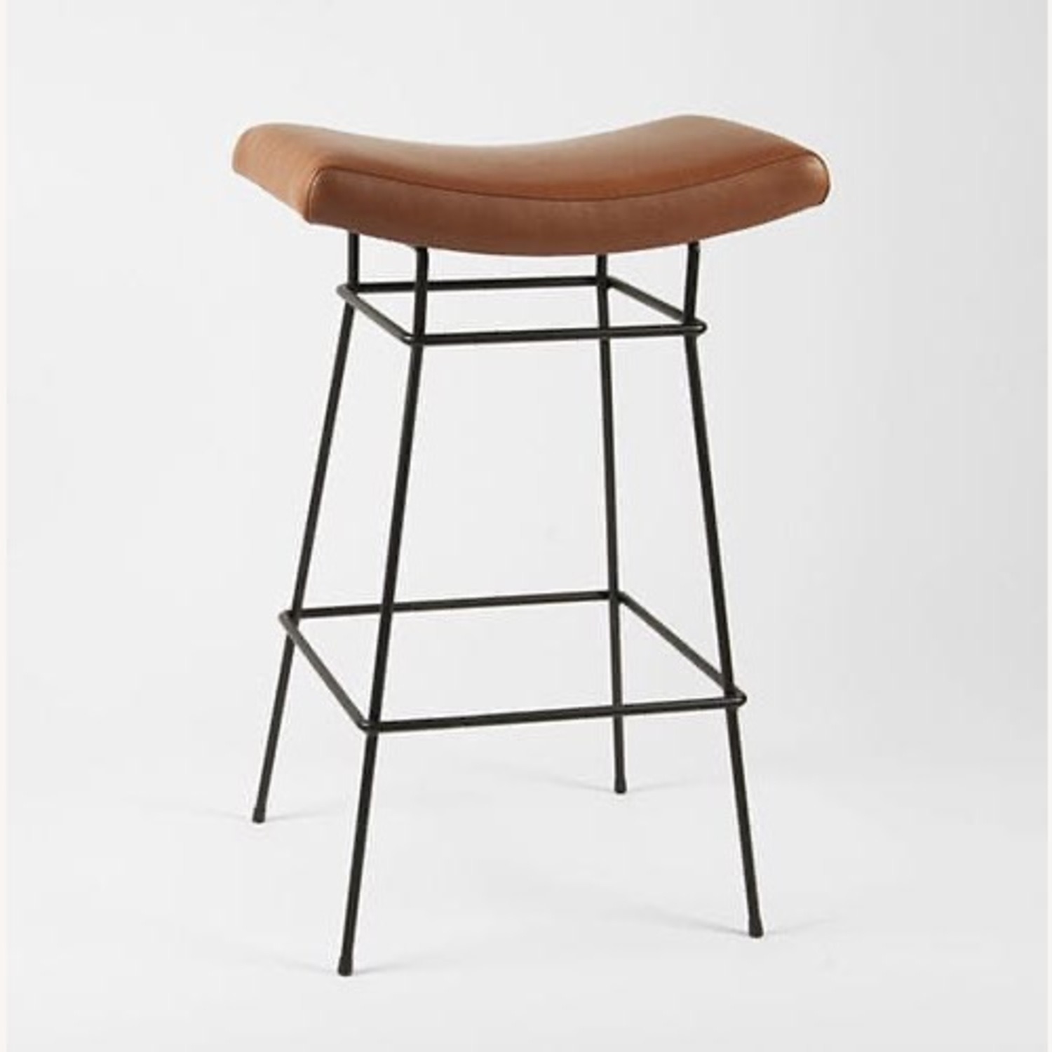 Leather Stools - Fernando Jaeger - image-1