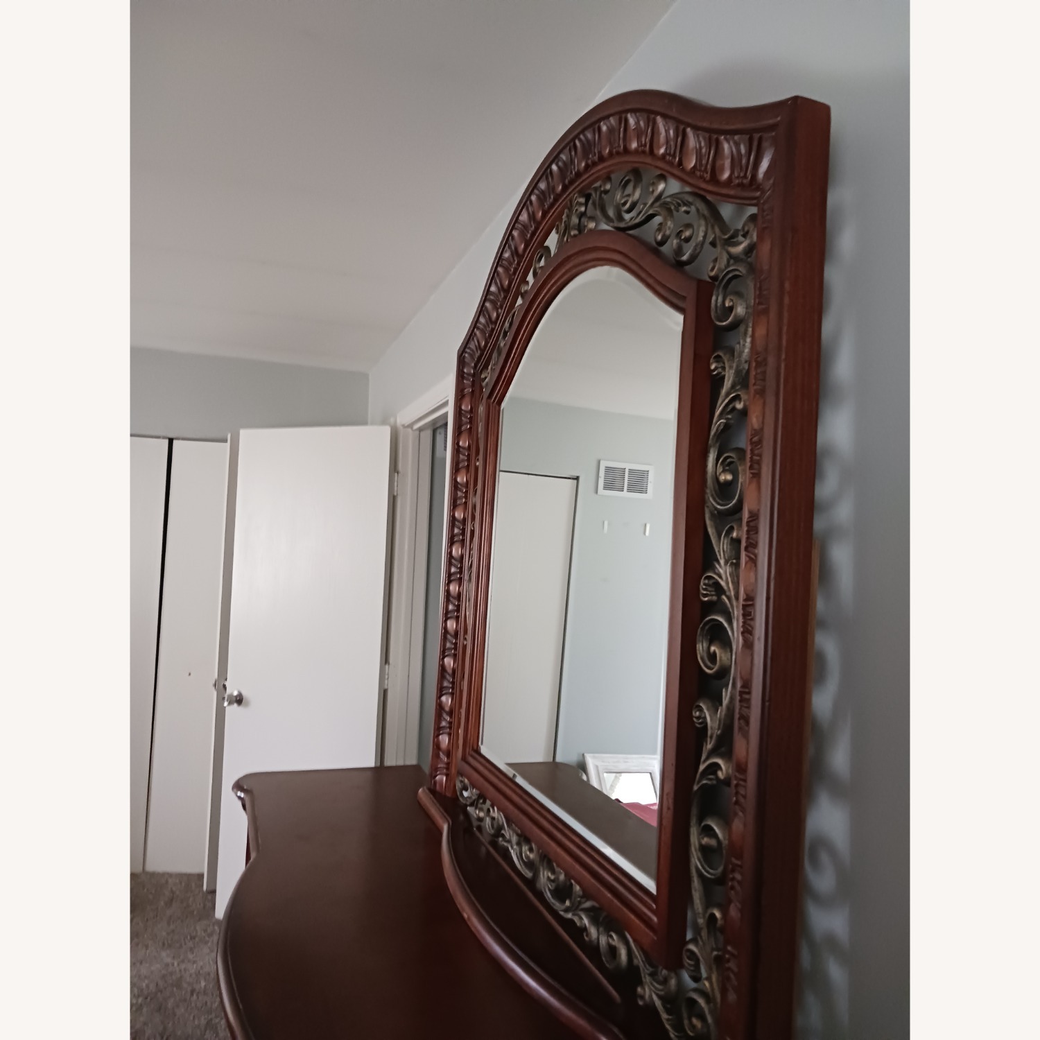 Dresser with Mirror by Wynwood-Cordoba Collection - image-10