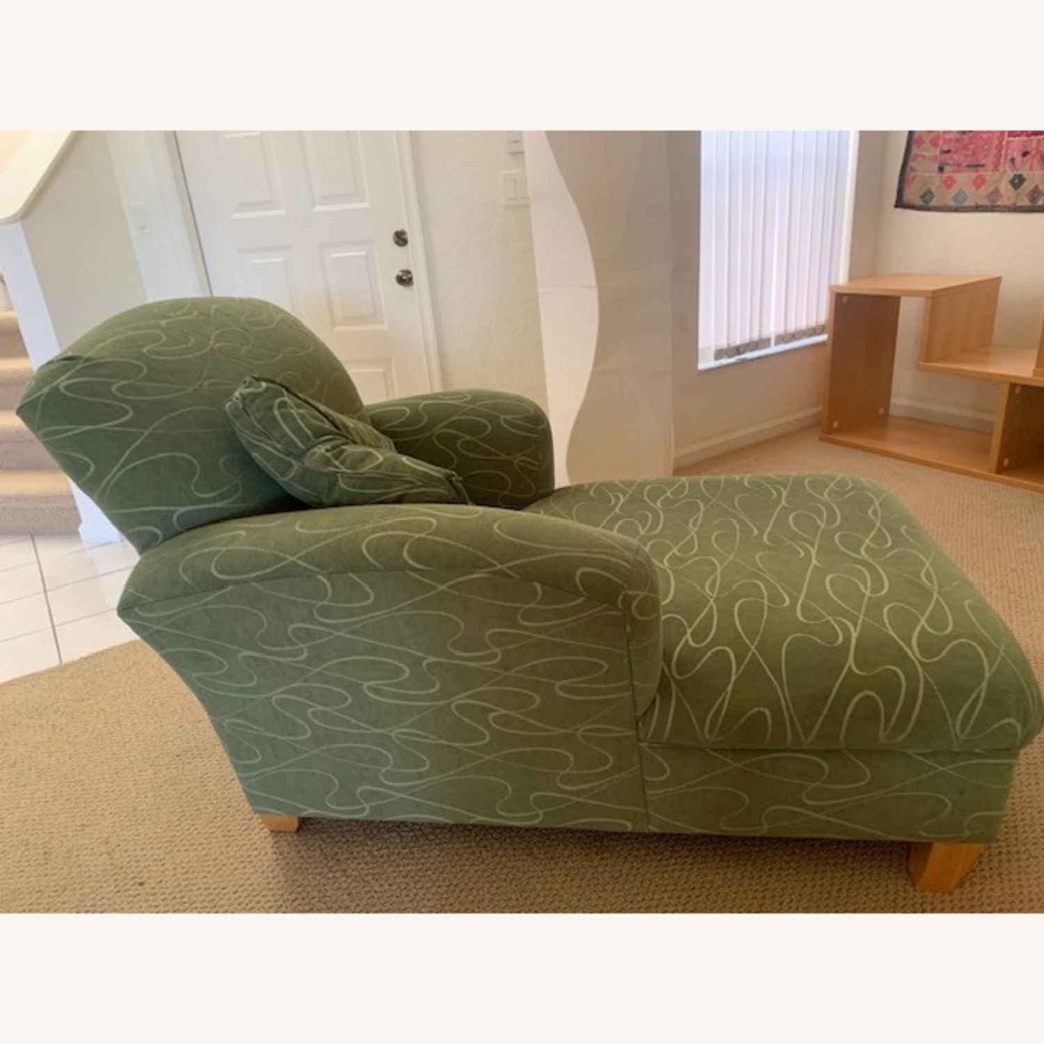 Rooms To Go Comfort Big Sofa - image-1