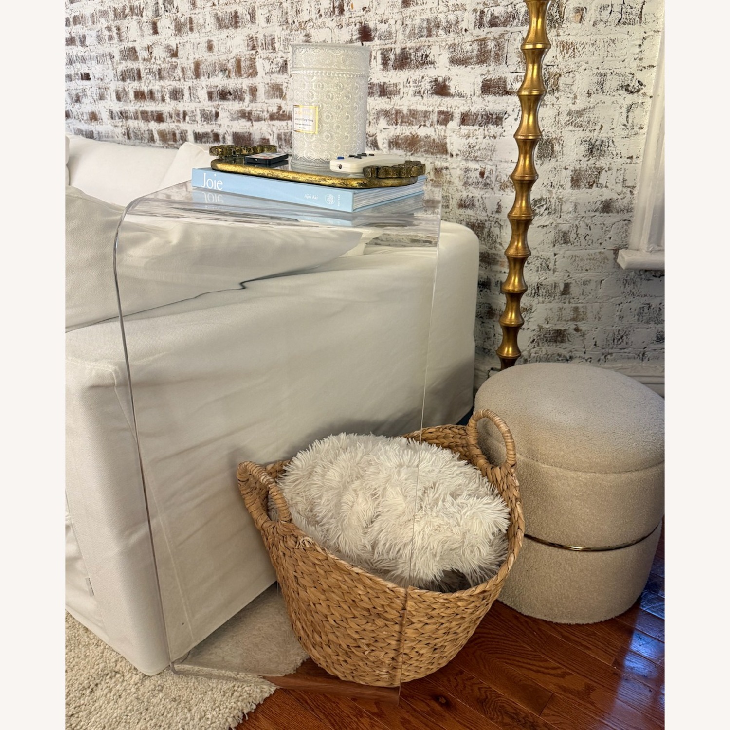 Acrylic Premium Side Table - image-5