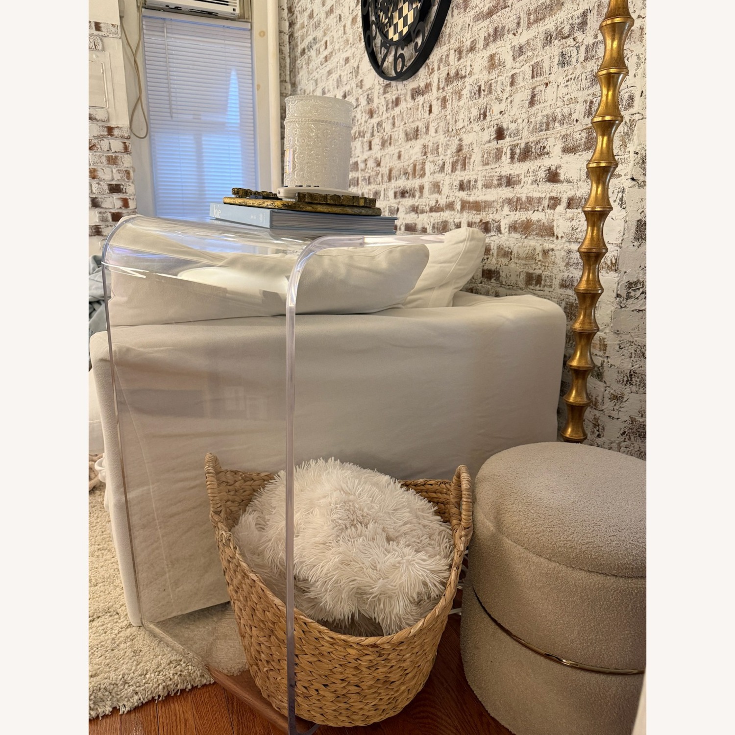 Acrylic Premium Side Table - image-4