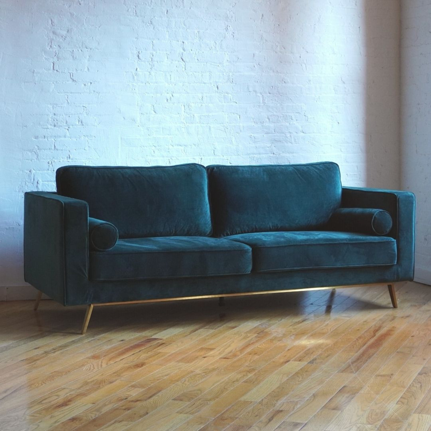 Mid Century Modern Sofa - Green Velvet - image-3