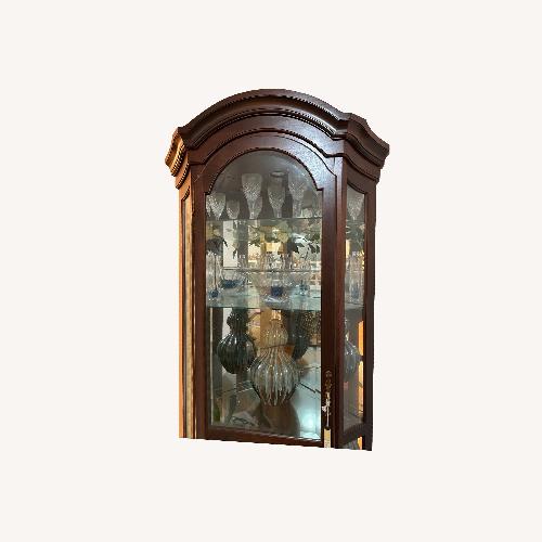 Used Corner Decor Furniture with Materials  for sale on AptDeco