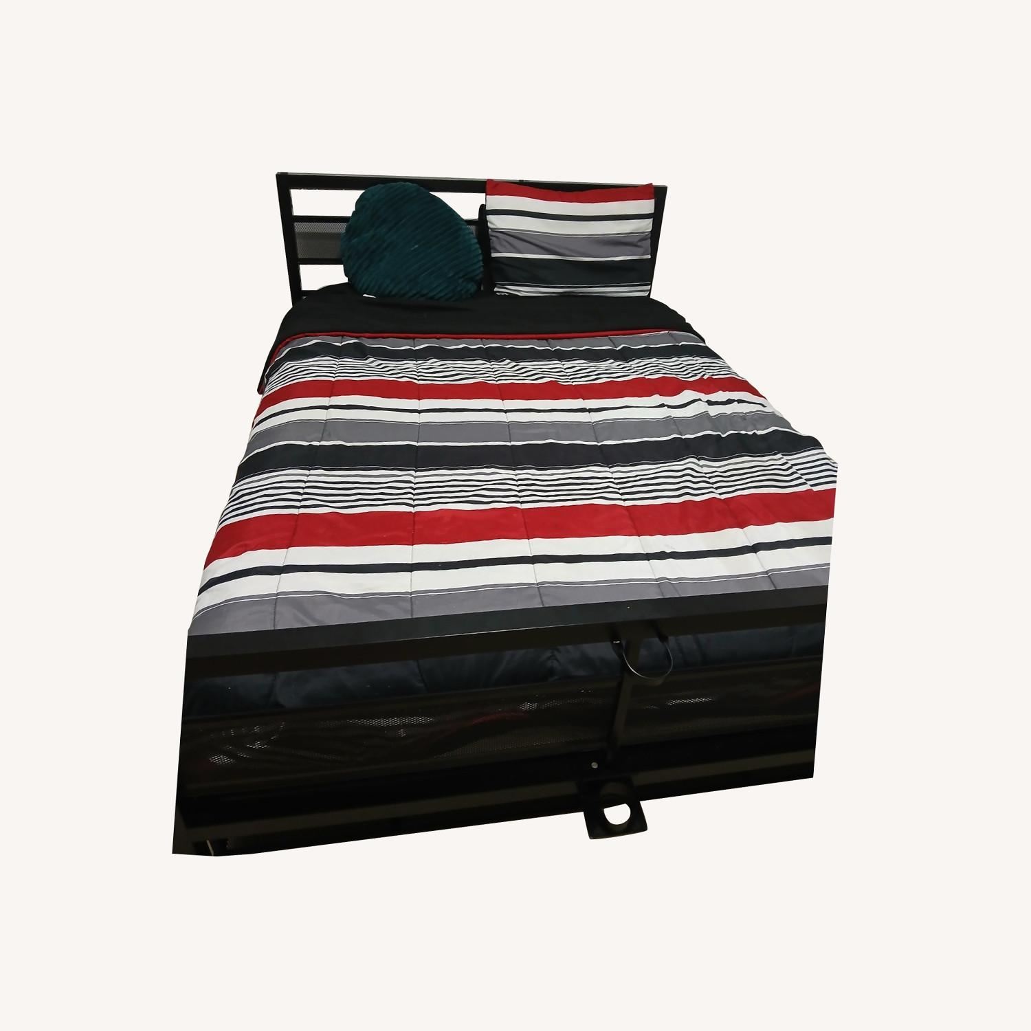 Serena & Lily Full Size Gamer Bed - image-0