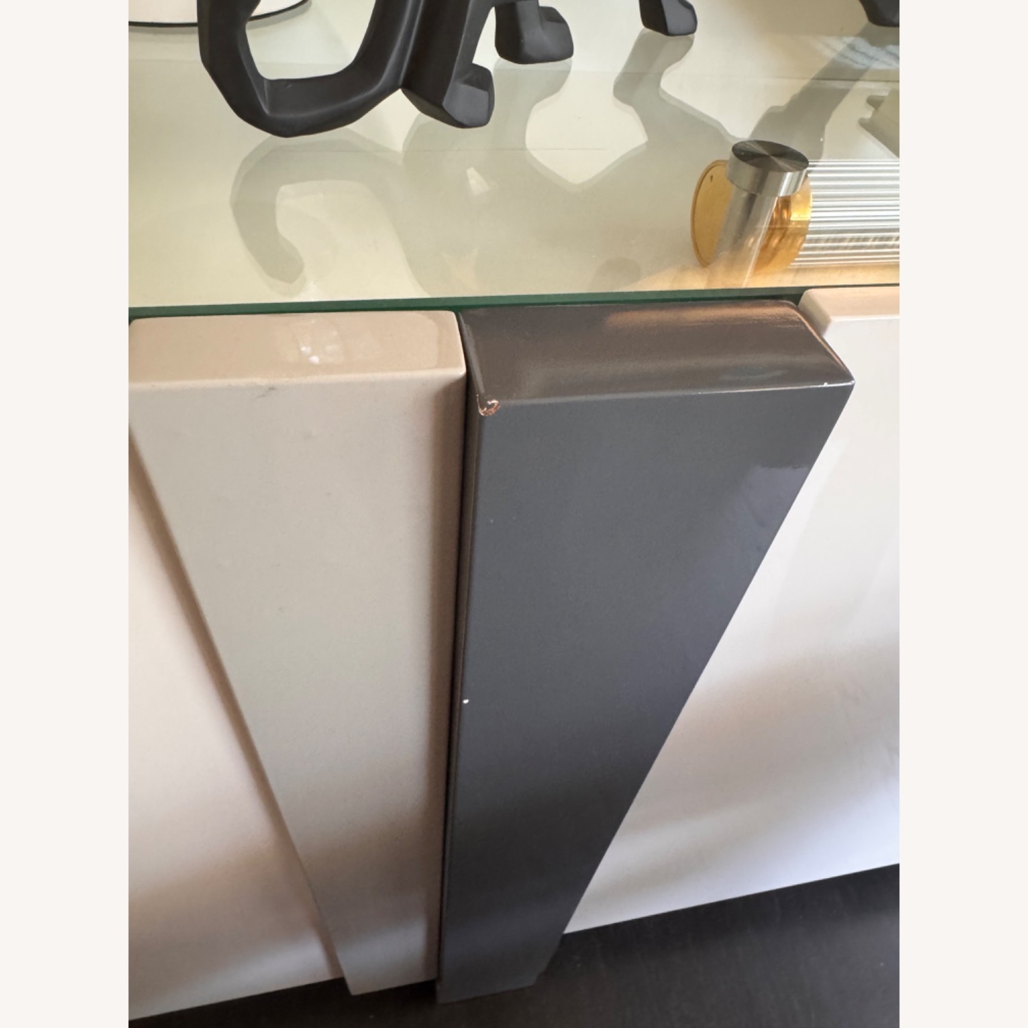 Modern White Lacquer Buffet - image-5
