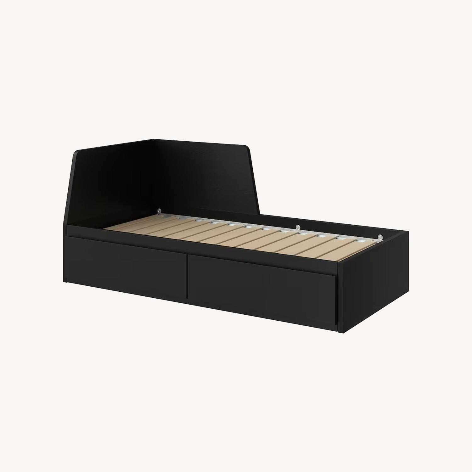 IKEA FLEKKE Daybed - image-0