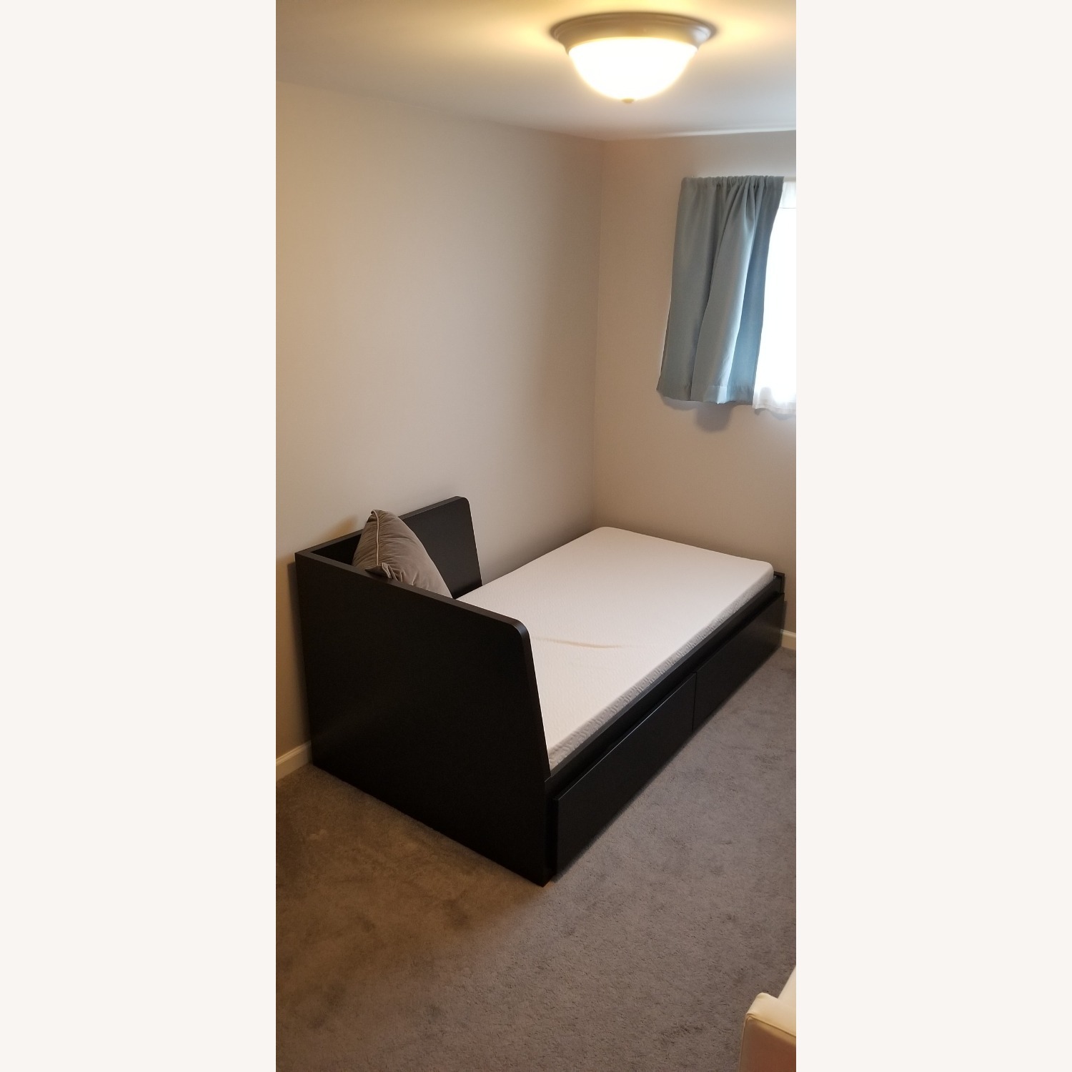 IKEA FLEKKE Daybed - image-4