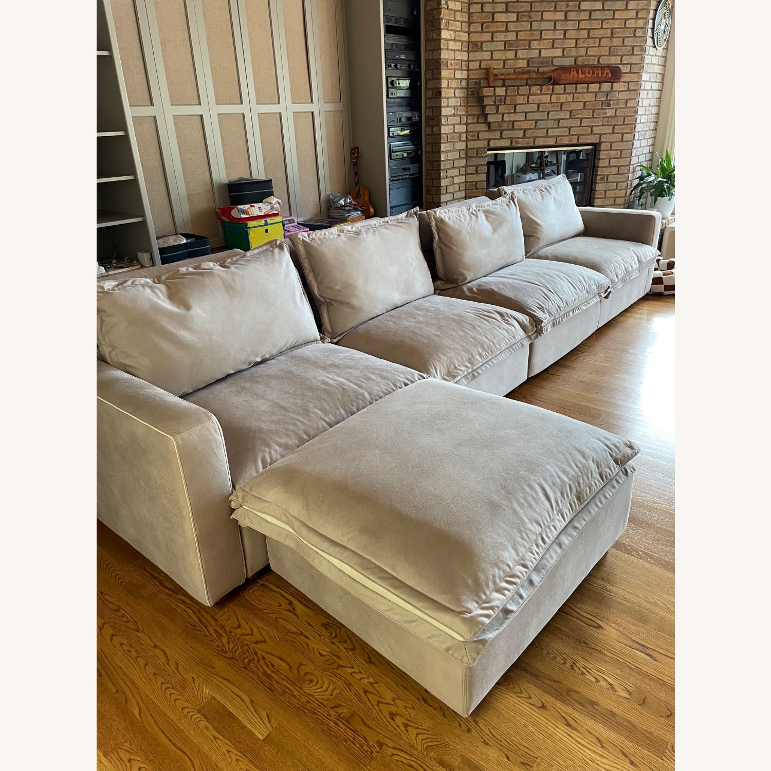 Homebody Sofa W Reclining Section - image-2