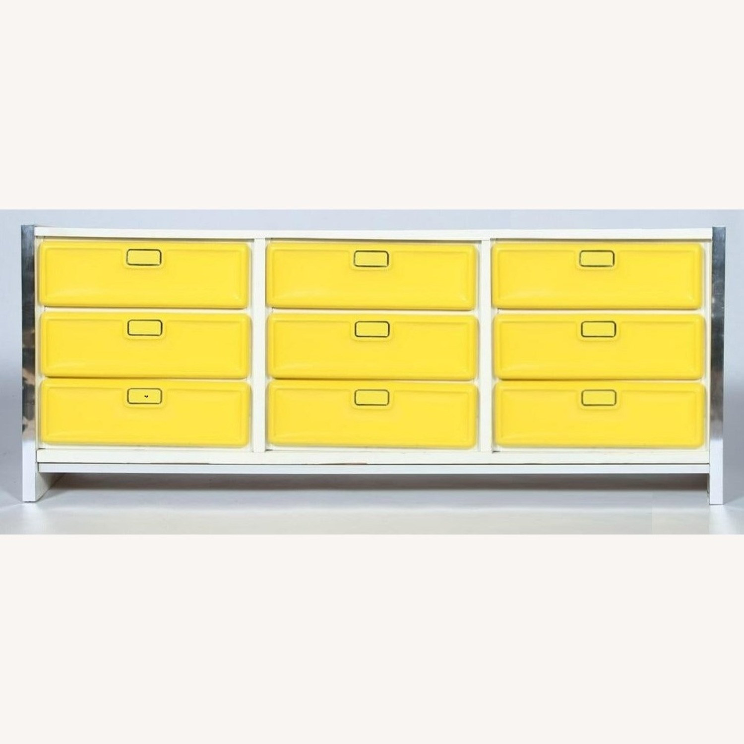 RAYMOND LOEWY DF2000 STYLE DRESSER  9 DRAWERS - image-1