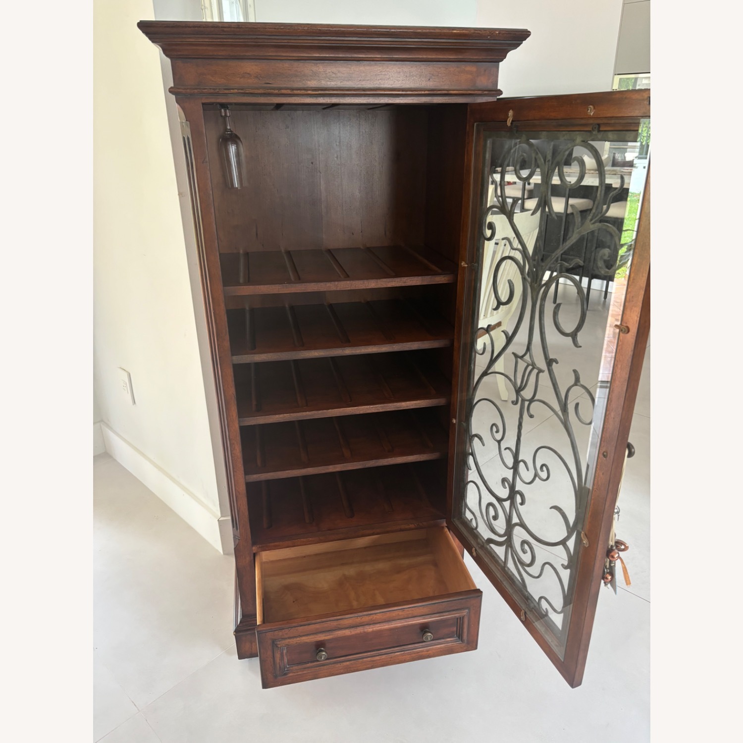 Wine Cabinet - image-2