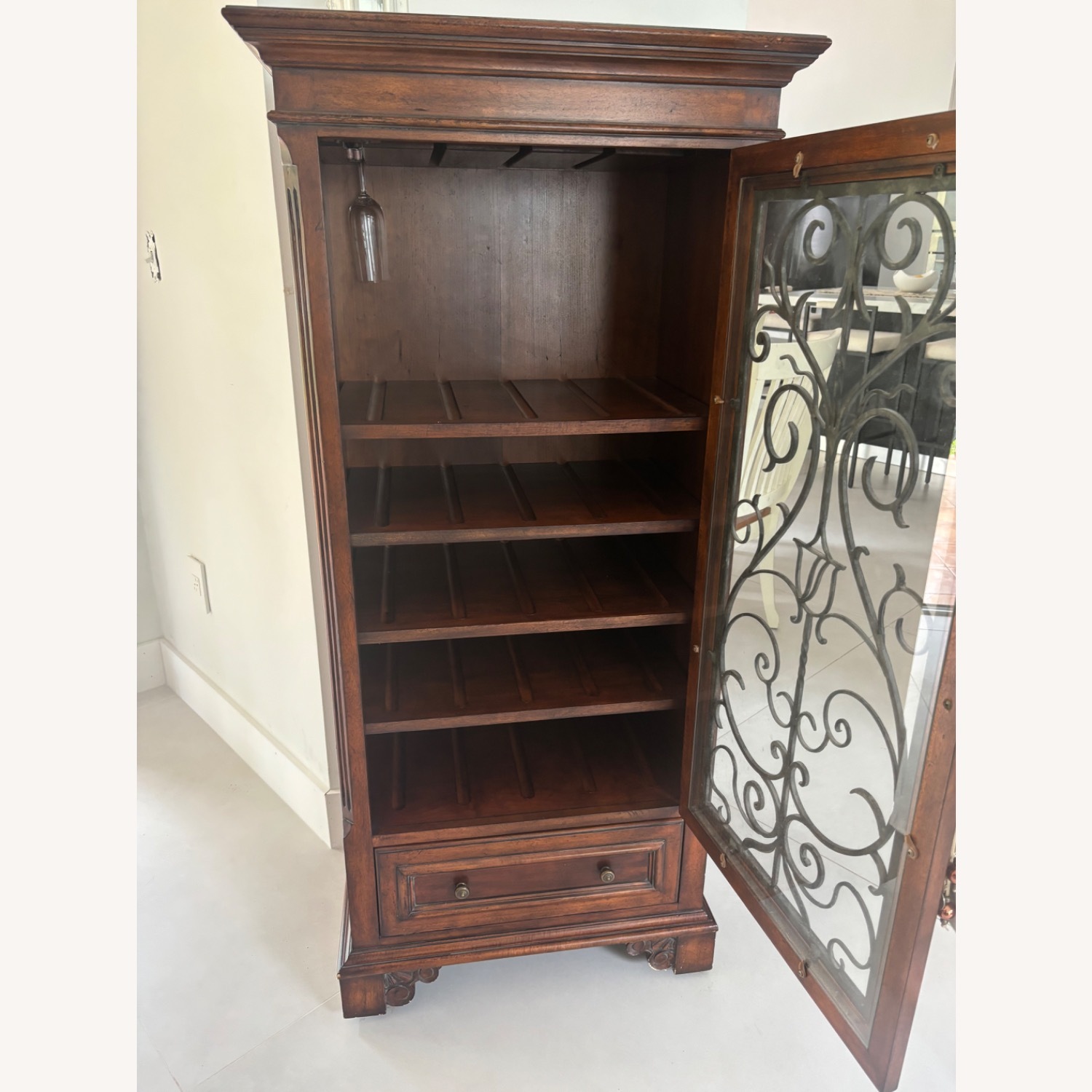 Wine Cabinet - image-4