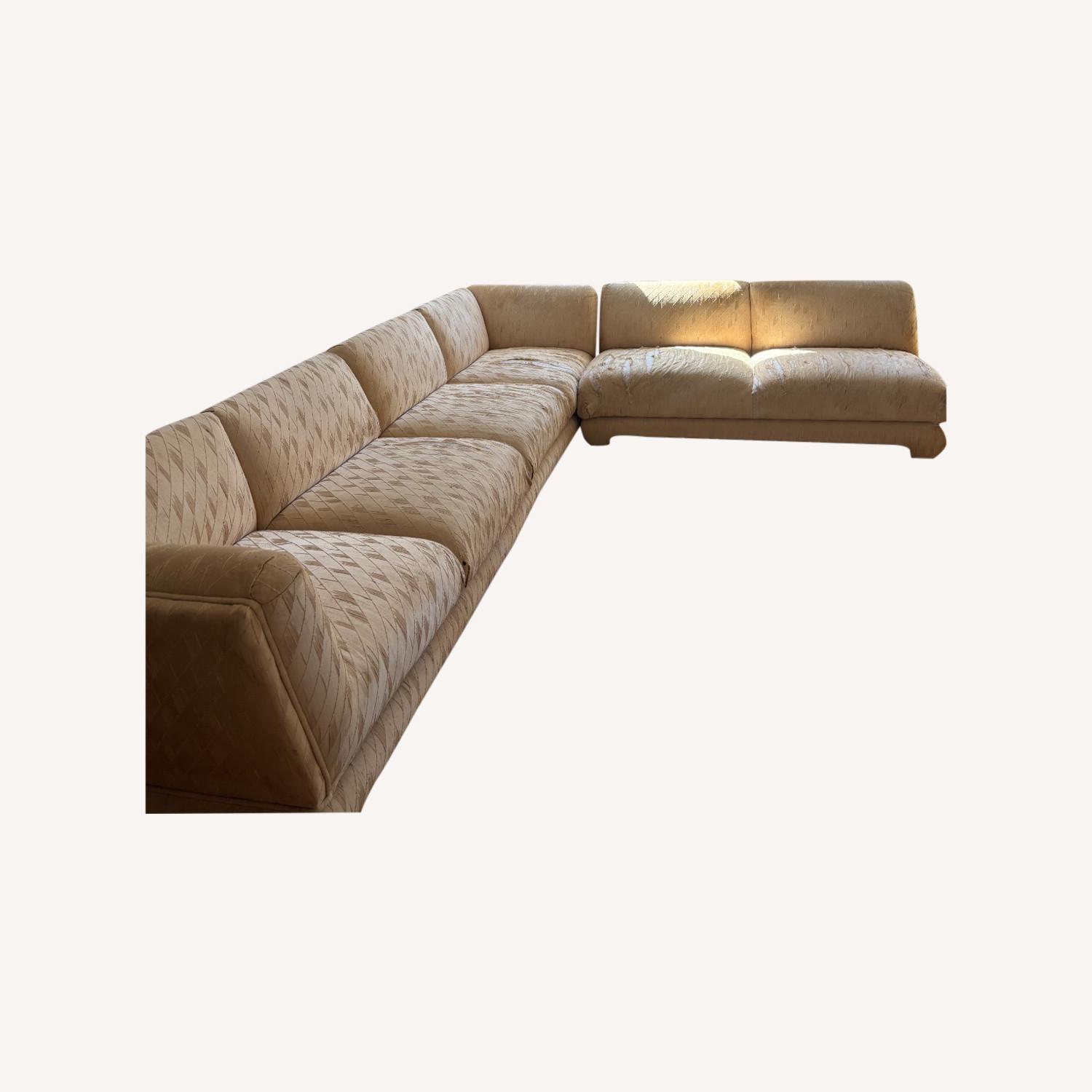 Large 3-piece Sofa - image-0