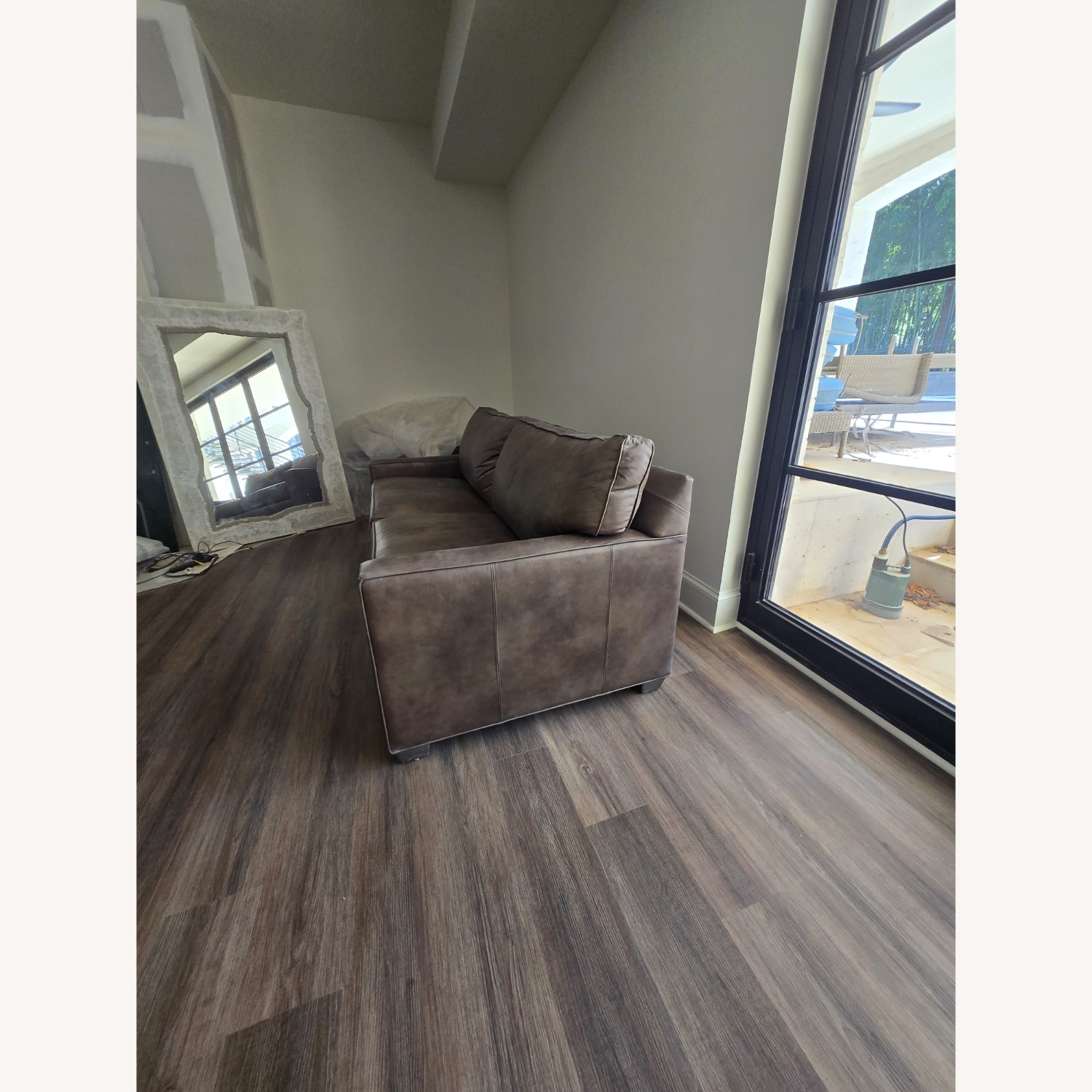 Ethan Allen Bennett Sleeper Sofa - image-3