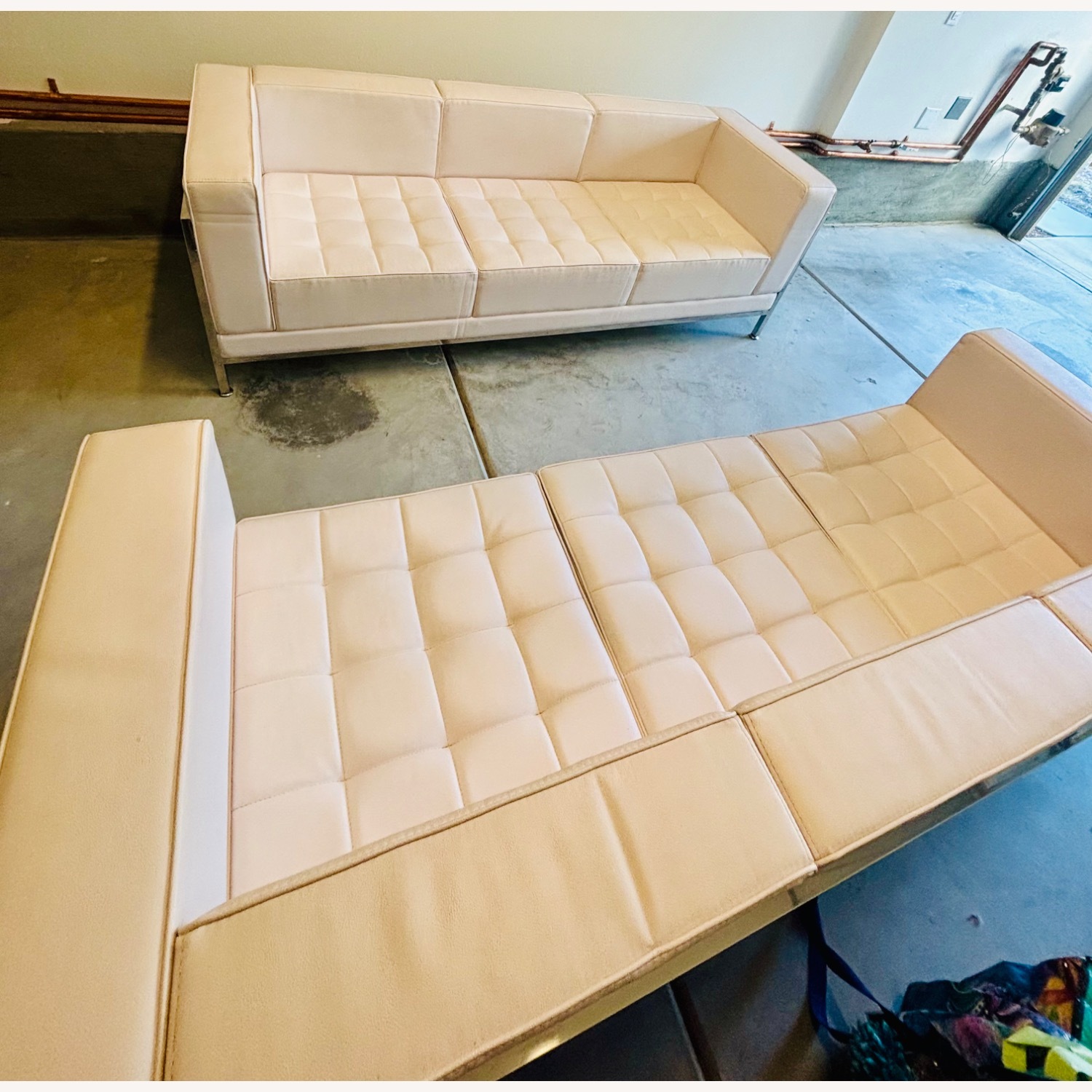 White Clean Couch - image-3