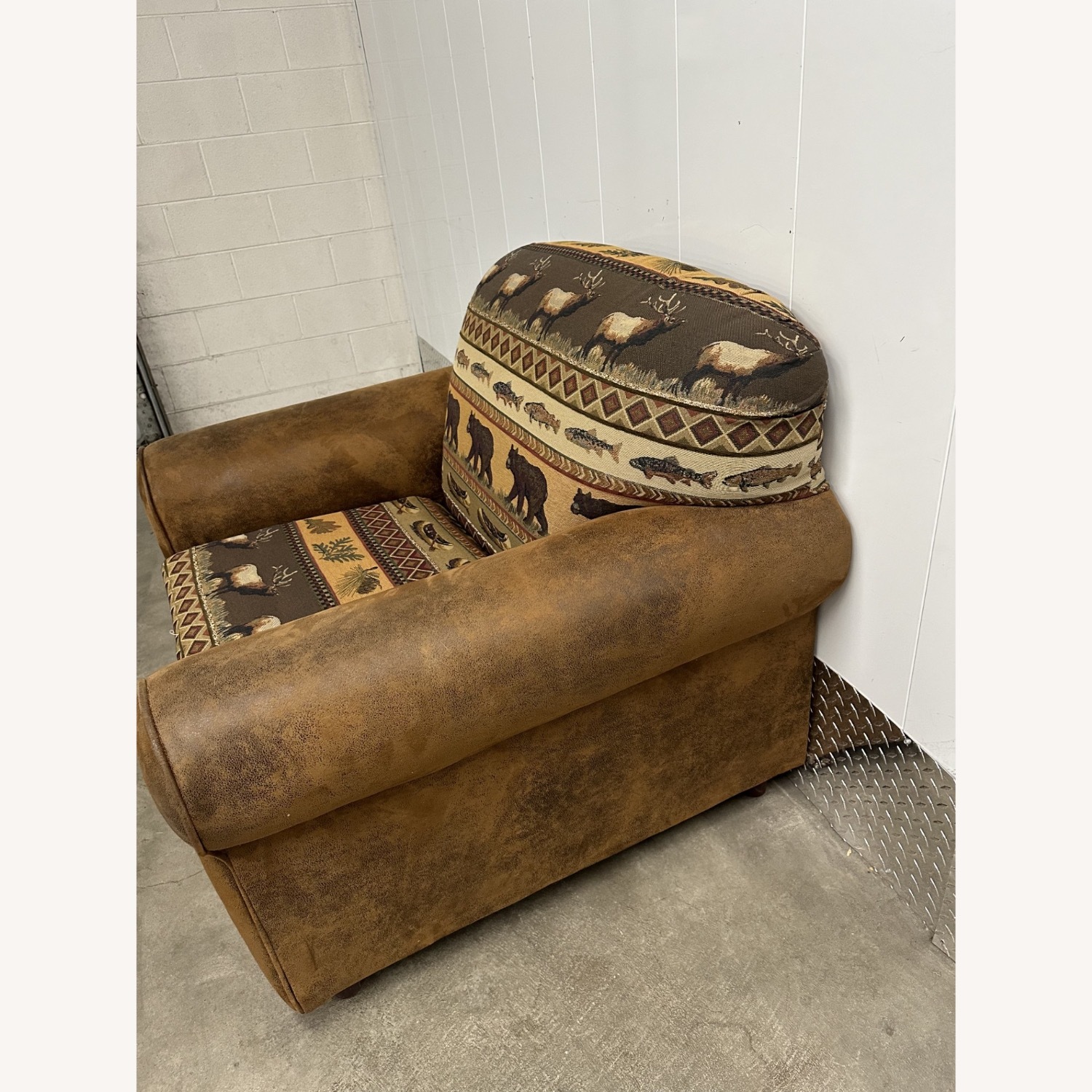 Chair by Hillcraft/Sierra Lodge Collection - image-4