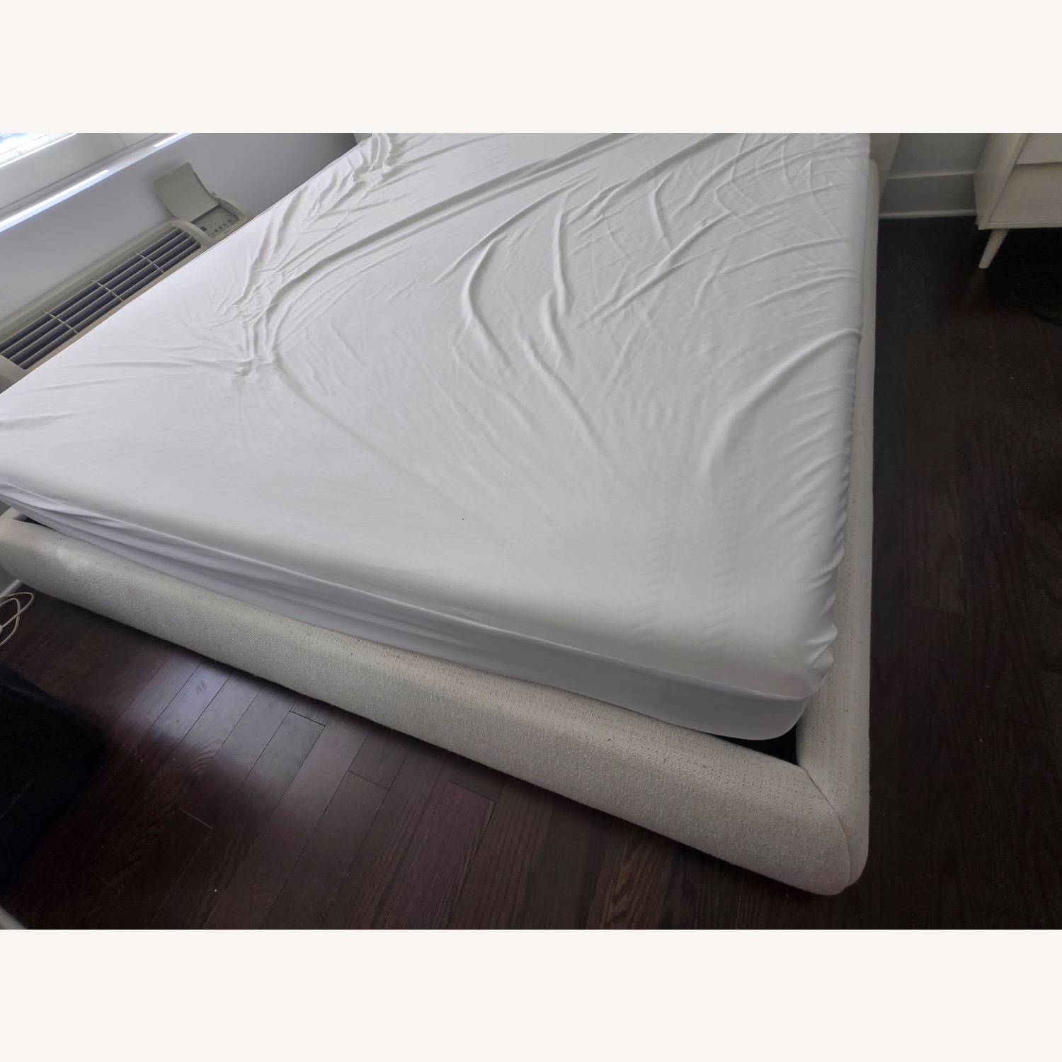 Wyatt King Lift-Up Storage Bed in Boyer Fabric - image-13