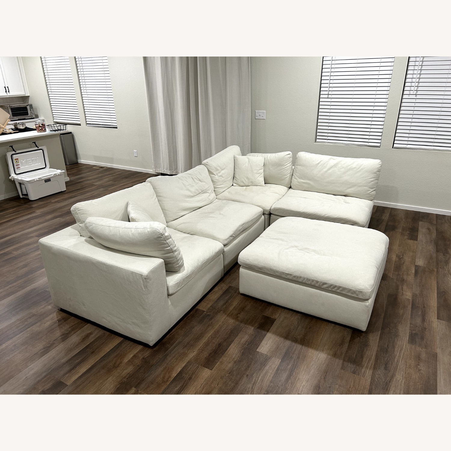 Greyleigh 5-Piece Modular Sofa (Cream) - image-2