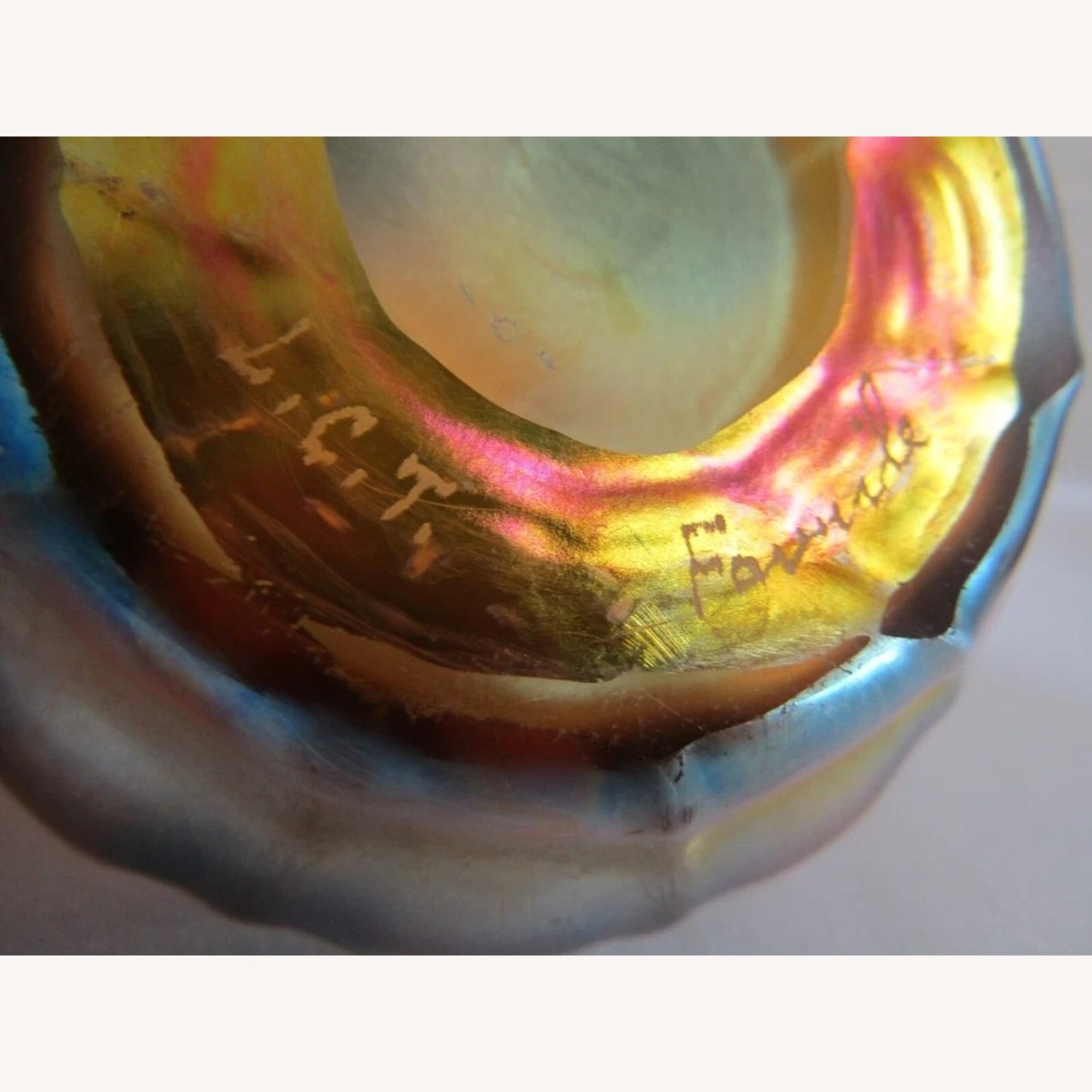 Louis Comfort Tiffany Iridescent Gold Bowls - image-12