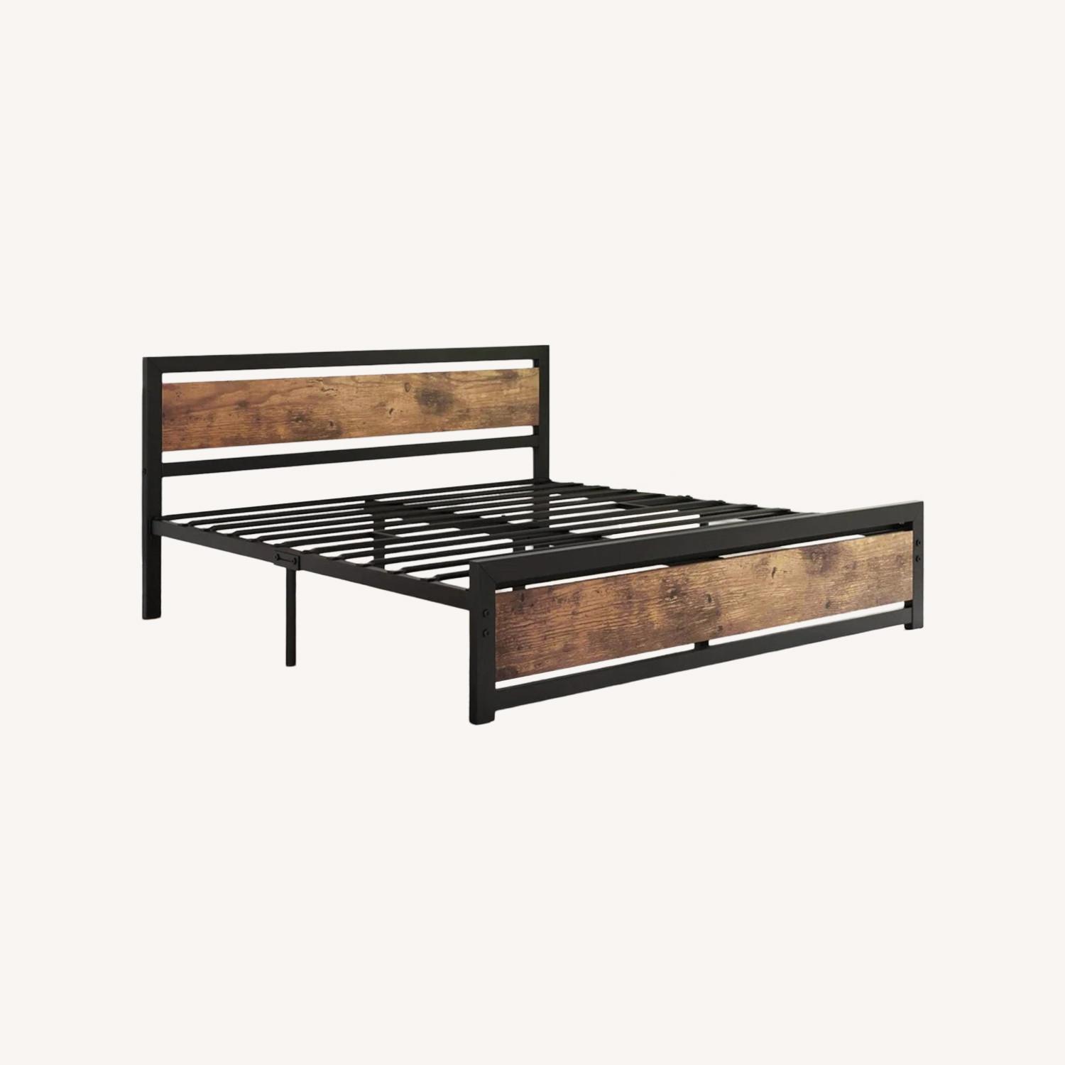 Evonte 37.2'' Platform Bed - image-0