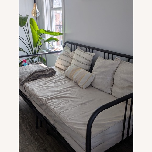 Used IKEA FYRESDAL Extendable Daybed for sale on AptDeco