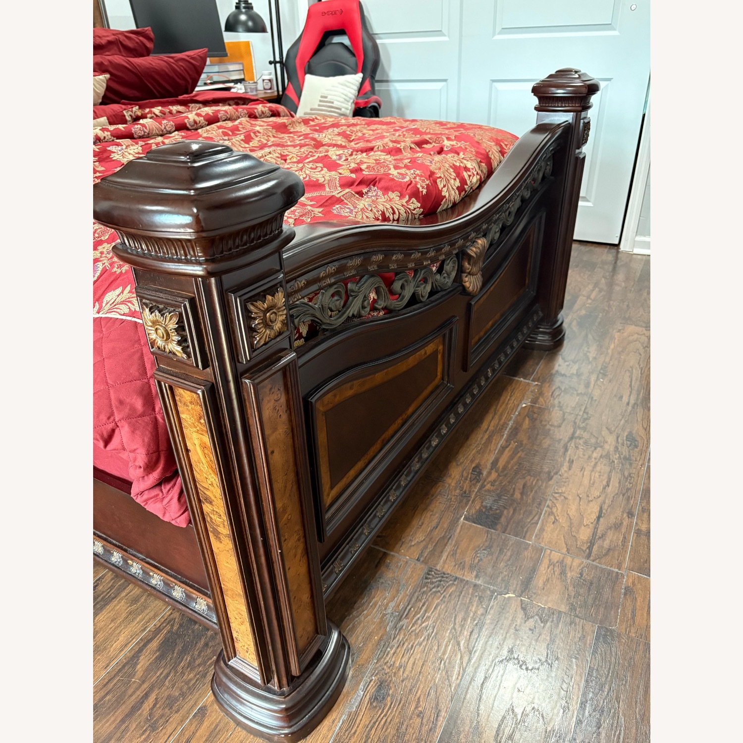 Bob’s Discount Furniture Queen Size Wooden Bed - image-7