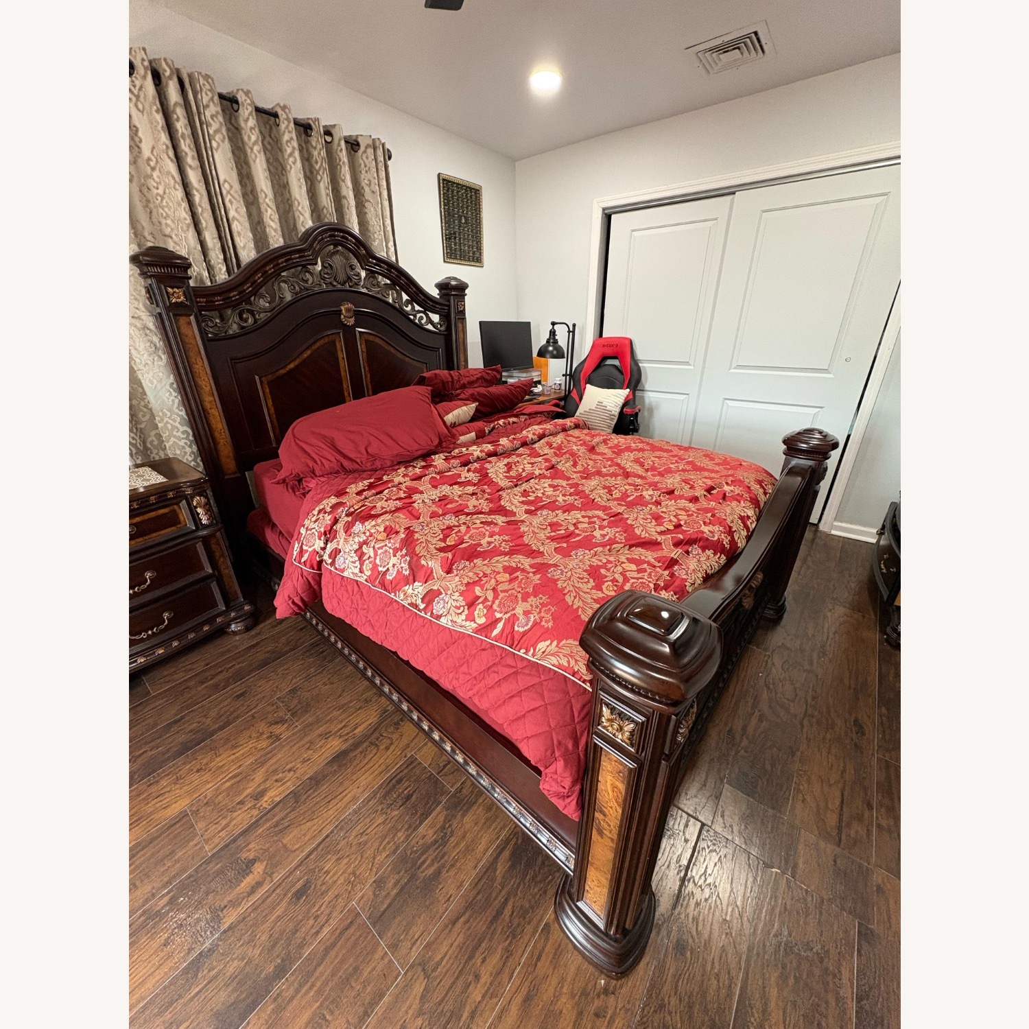 Bob’s Discount Furniture Queen Size Wooden Bed - image-3