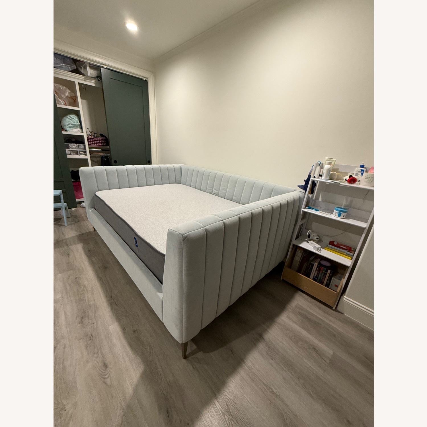 Pottery Barn Teen Avalon Daybed - image-3