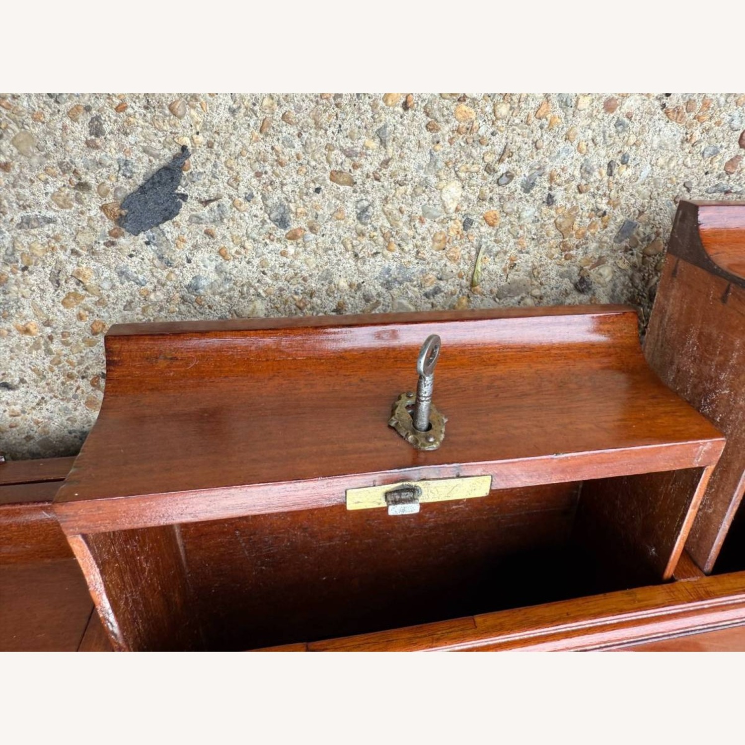 Antique 19th Century Federal Style Dressing Table - image-15