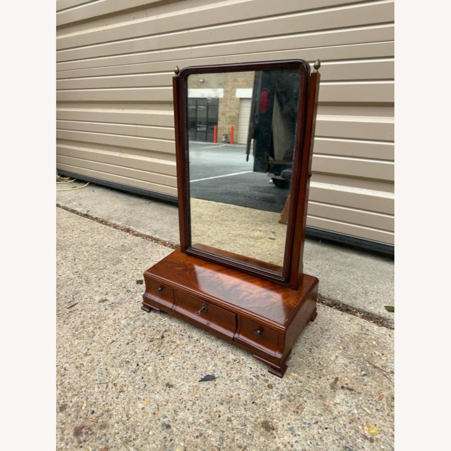 Antique 19th Century Federal Style Dressing Table - image-4