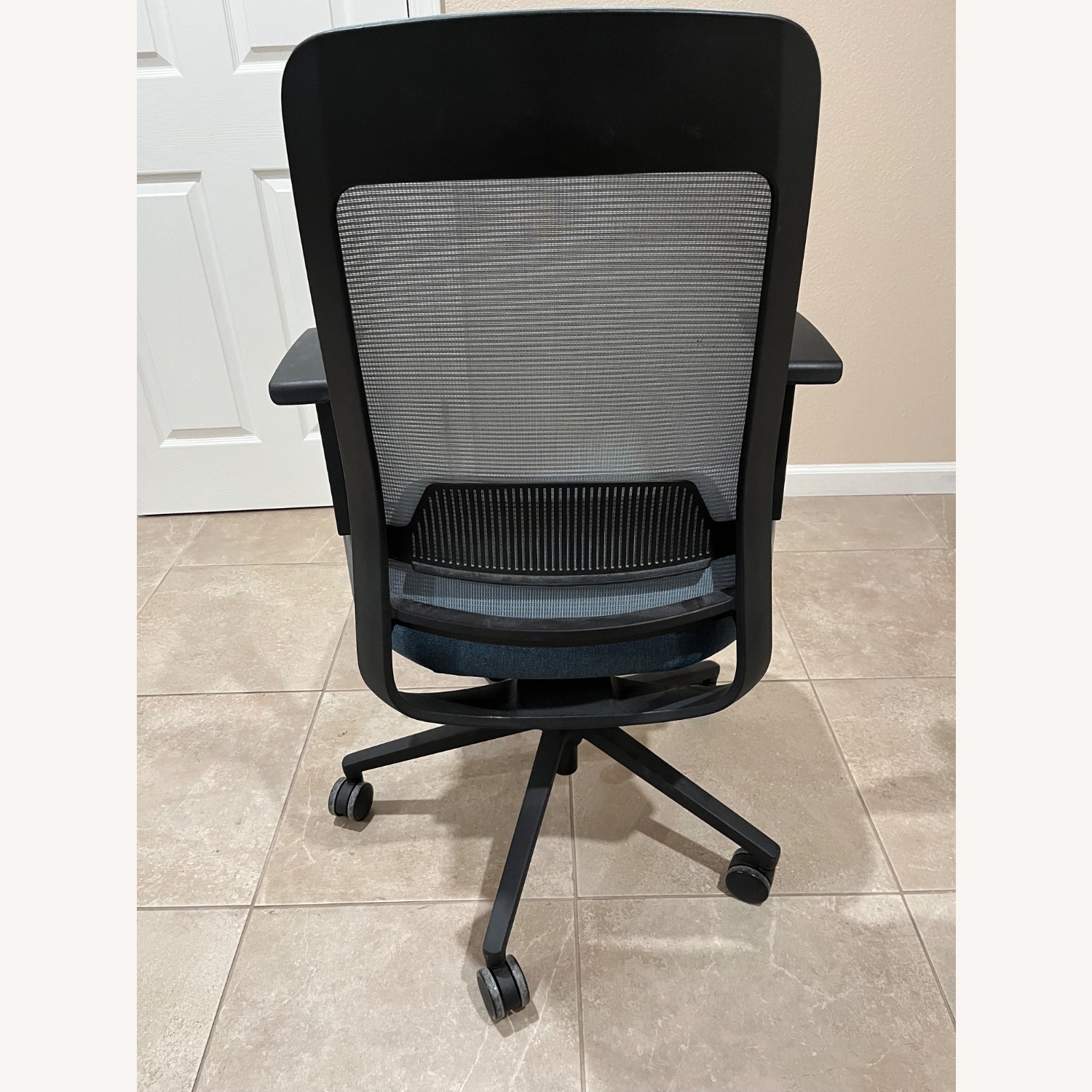 Fully (Herman Miller/Knoll) Desk Chair - image-1