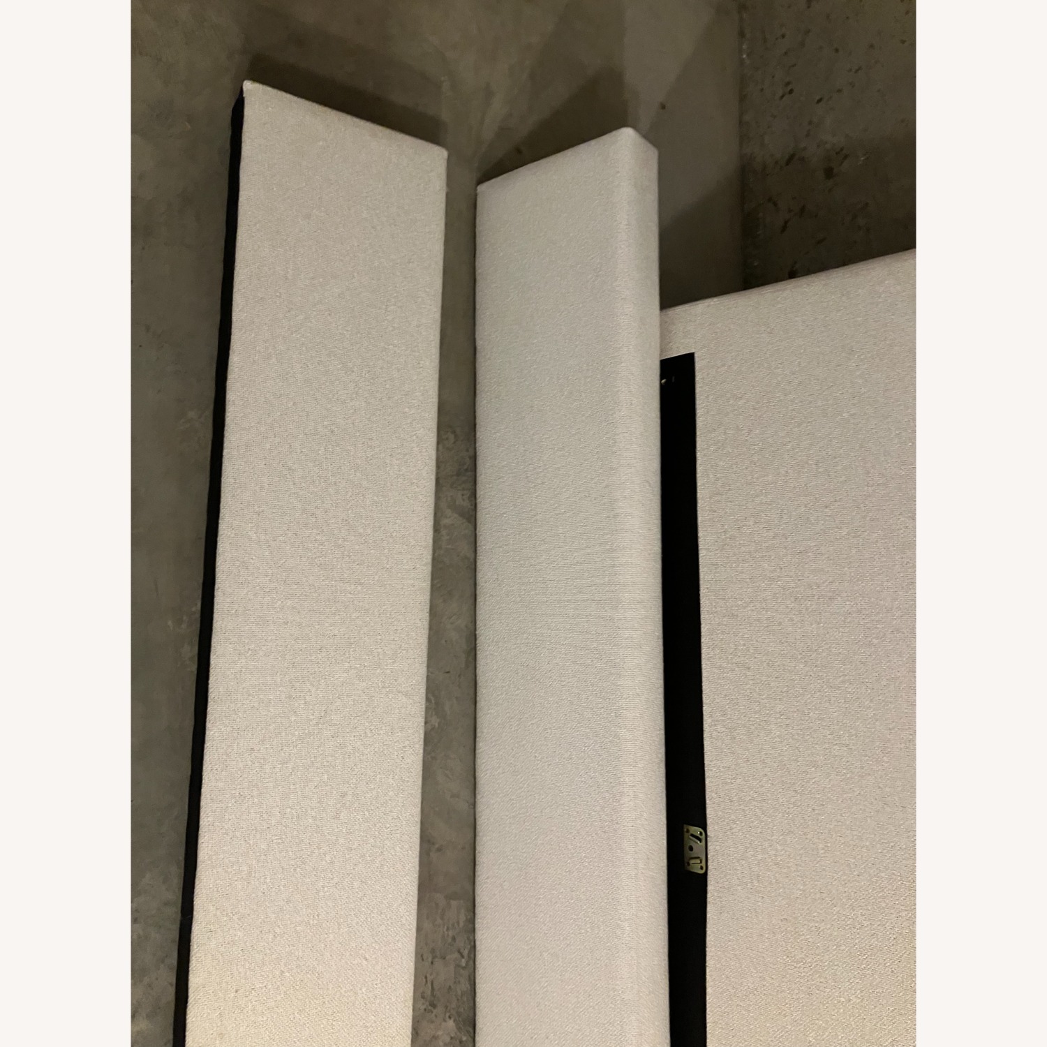 Pottery Barn Carmel Low Upholstered Bed Oatmeal - image-5