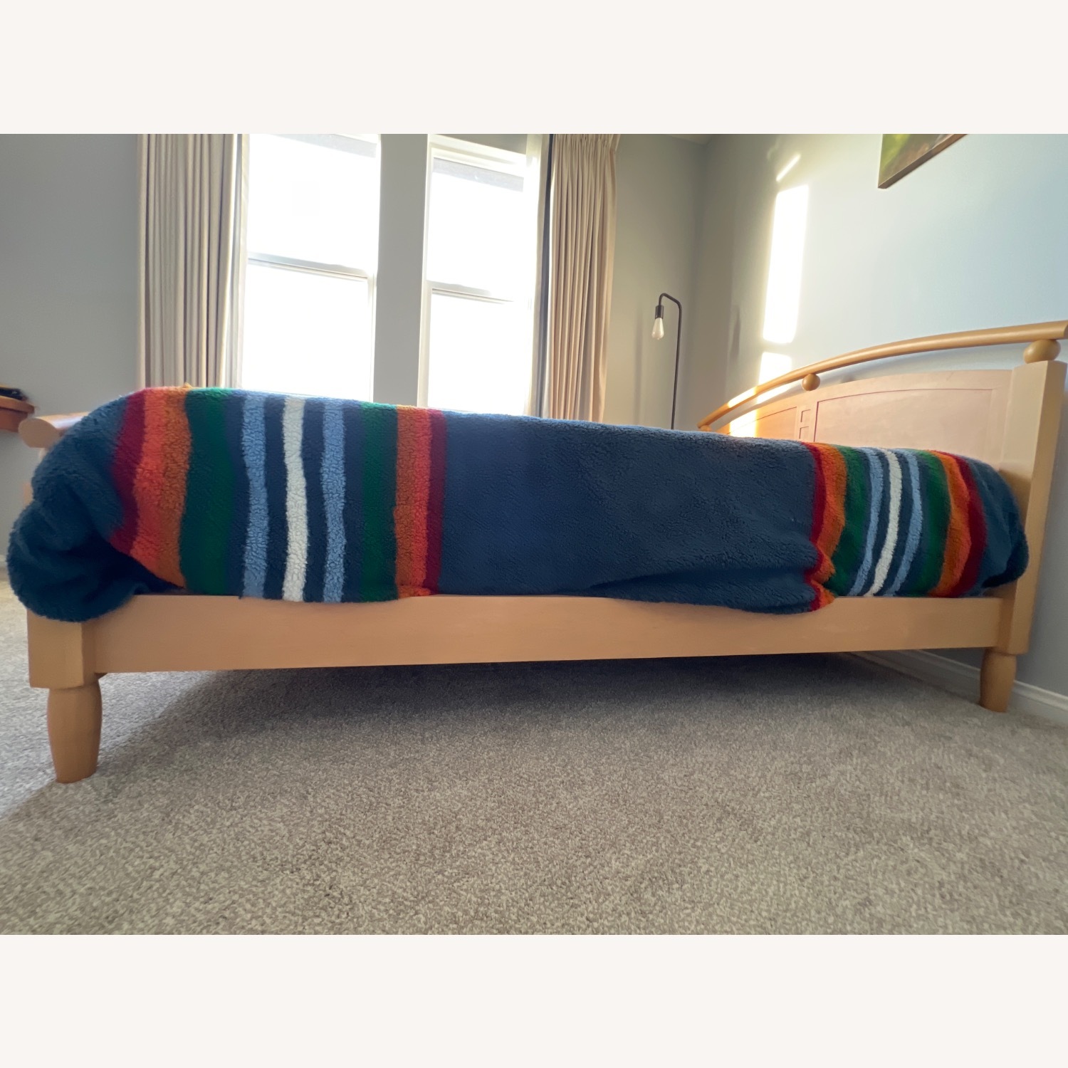 Ethan Ellen Full Size Bed - image-2