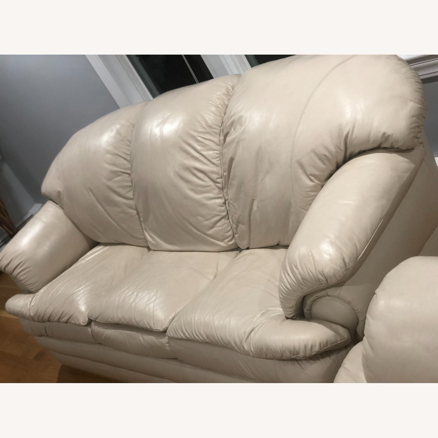  Italian Leather Sofa  3-Seater - image-2