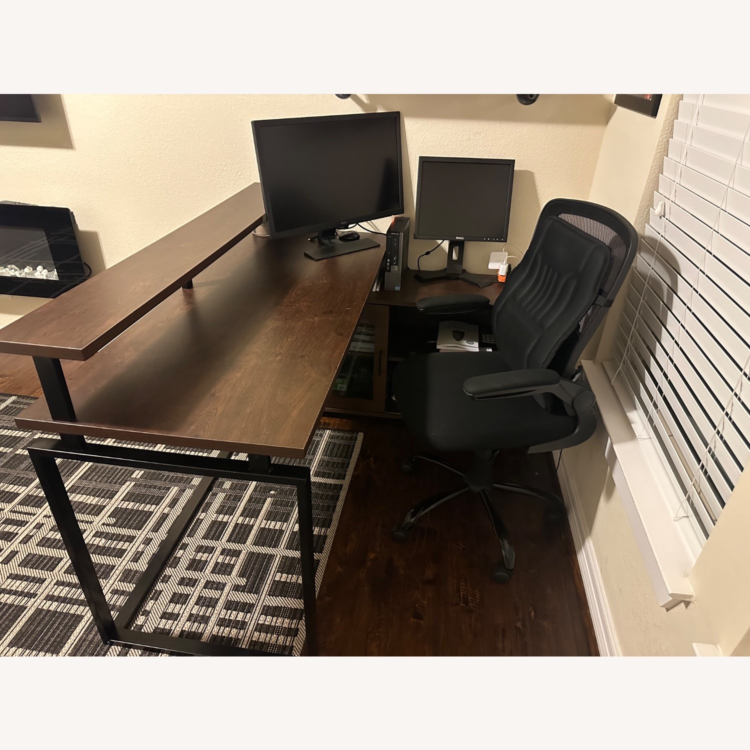 Modern L-Shaped Office Desk - image-1