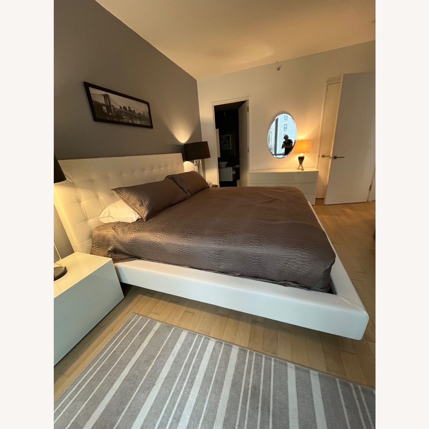 Italiana Divani White Leather Look King Bed - image-2