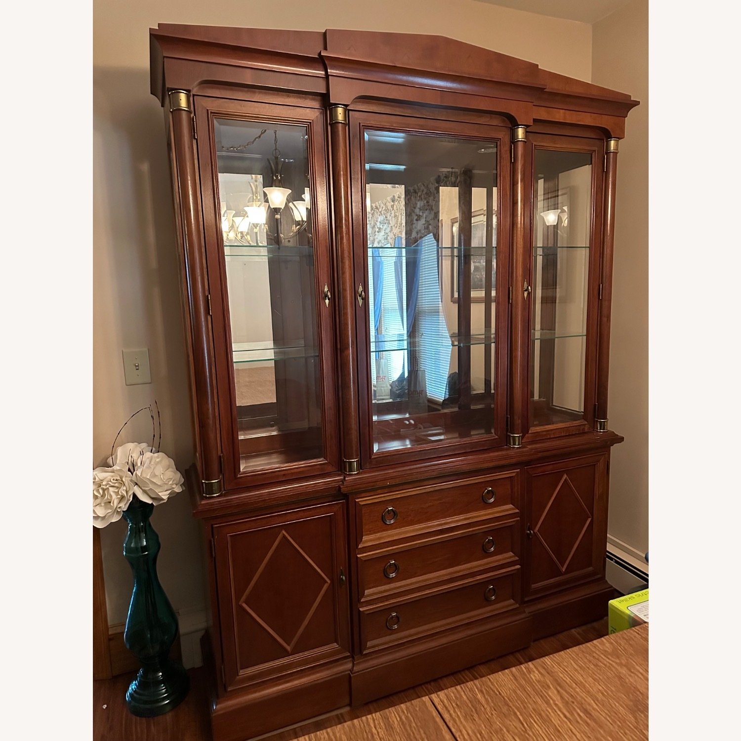 Stanley Hutvh - image-1