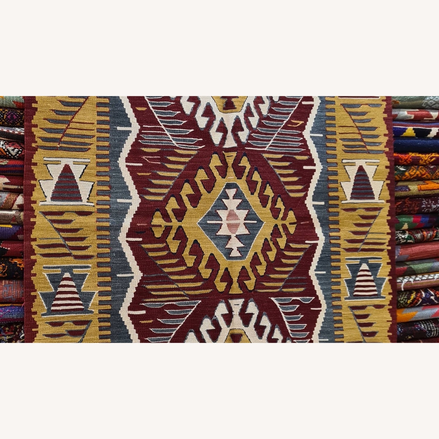 Contemporary Ushak Geometric Rug In Vintage Wine - image-1