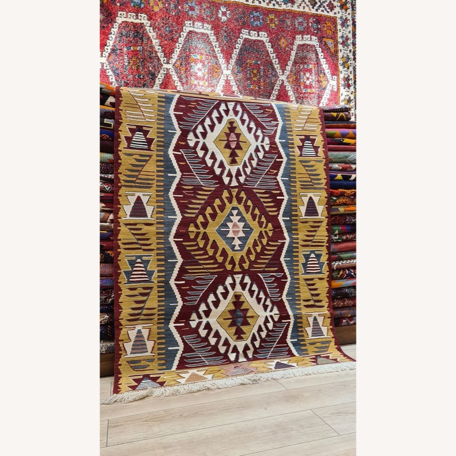 Contemporary Ushak Geometric Rug In Vintage Wine - image-2