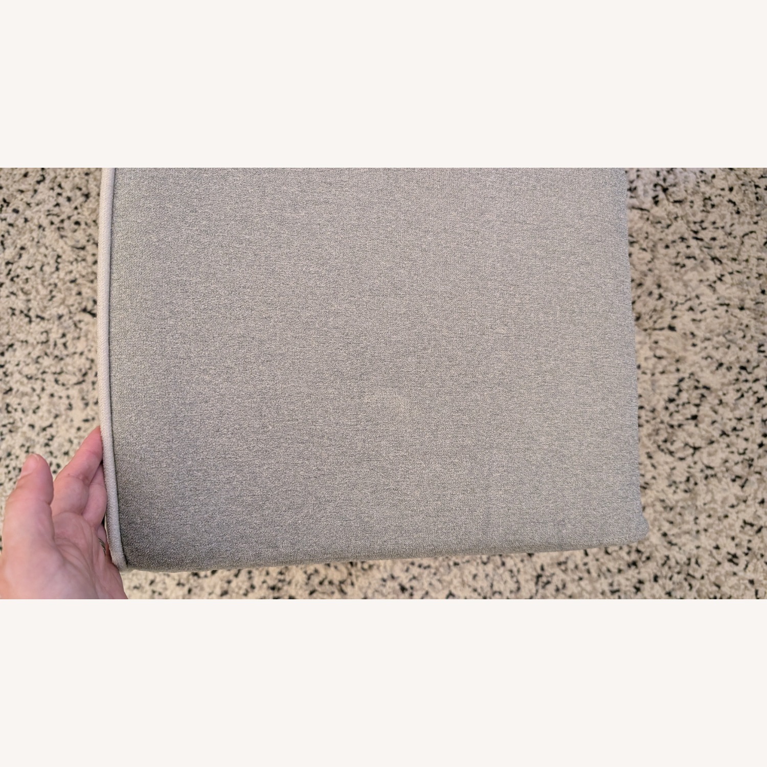 daVinci "Olive" Glider and Ottoman in Grey - image-5