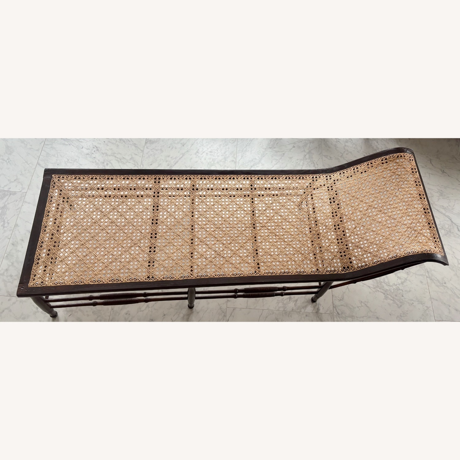 Vintage Colonial Handwoven Cane Chaiselongue - image-1