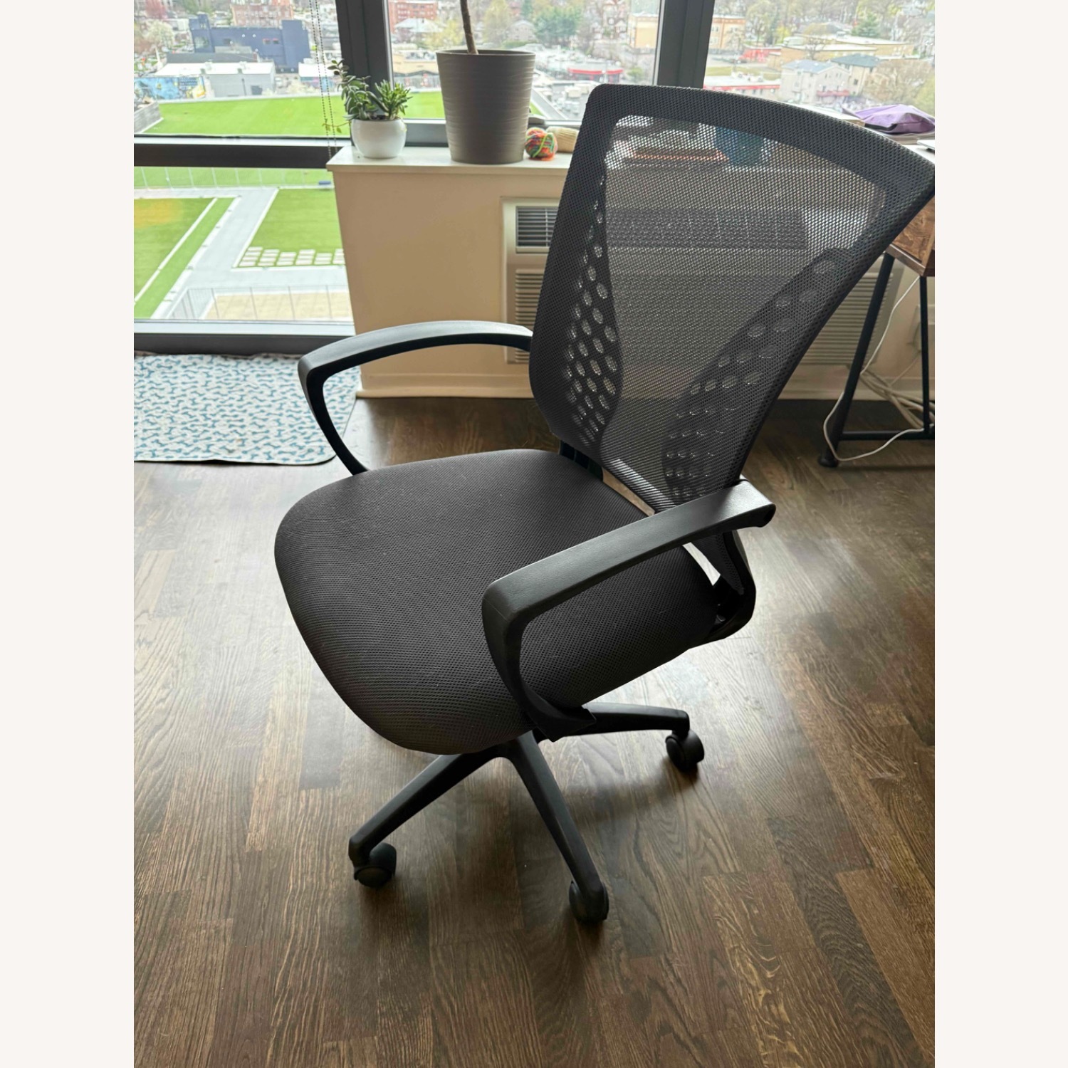 Wayfair Mesh Office Swivel Chair - image-1